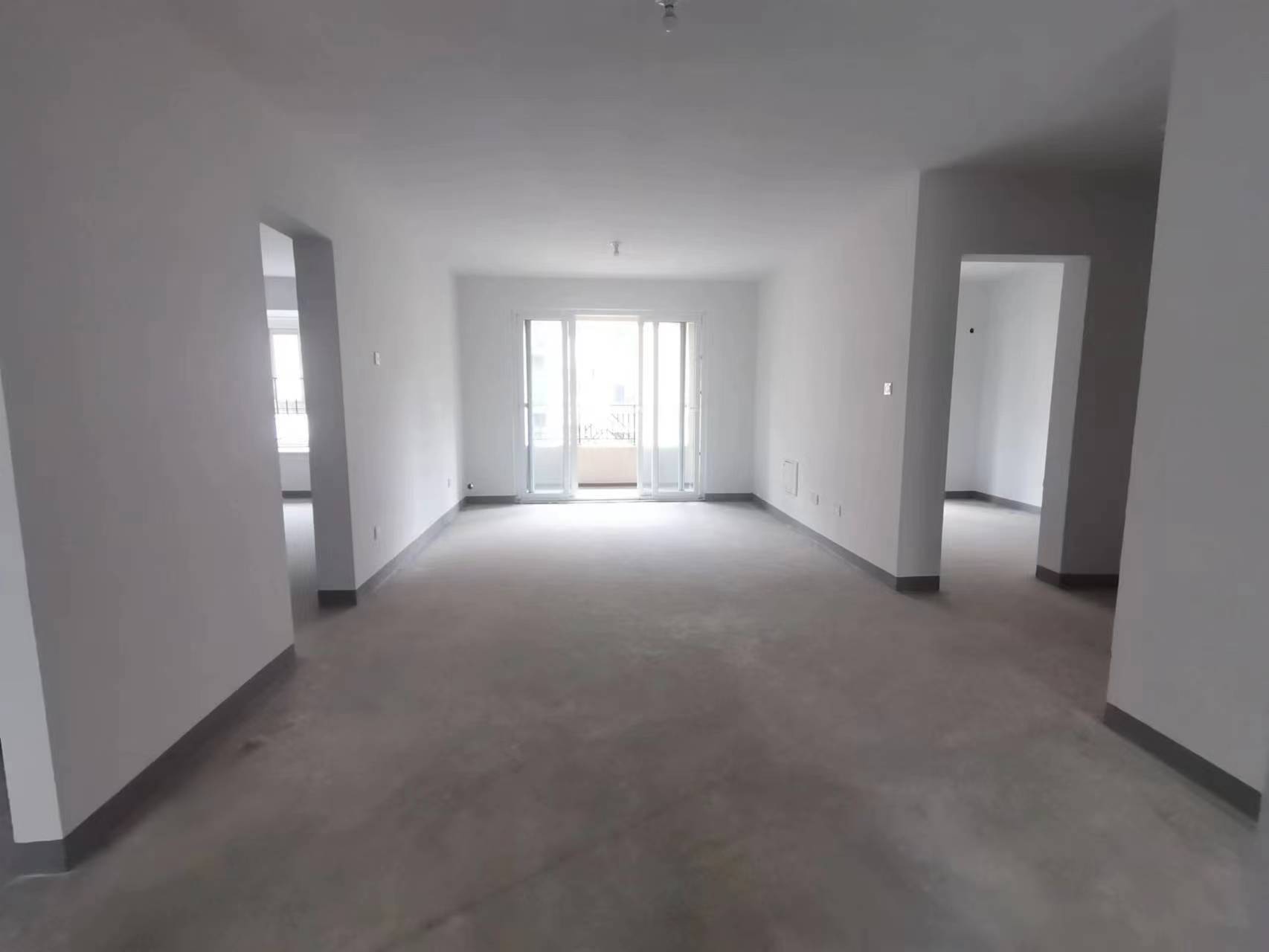 金地繁茂里 4室2厅2卫 116m&sup2;