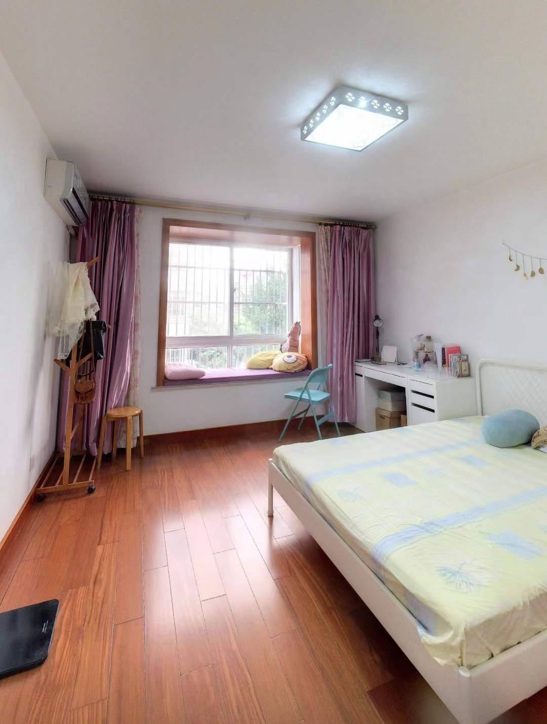 德民花苑西区 4室2厅2卫 320.49m&sup2;