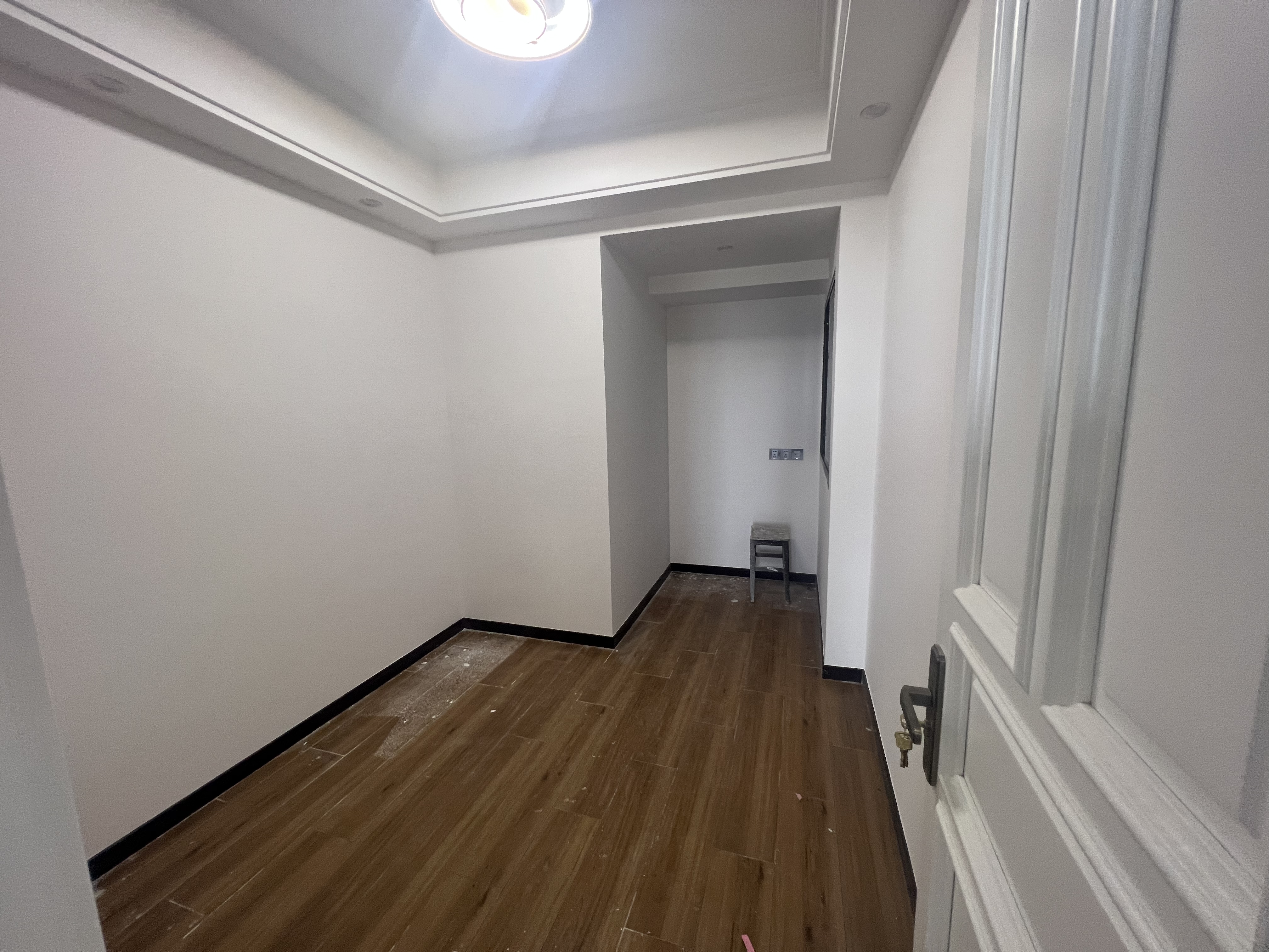 御景湾 4室2厅2卫 137m&sup2;