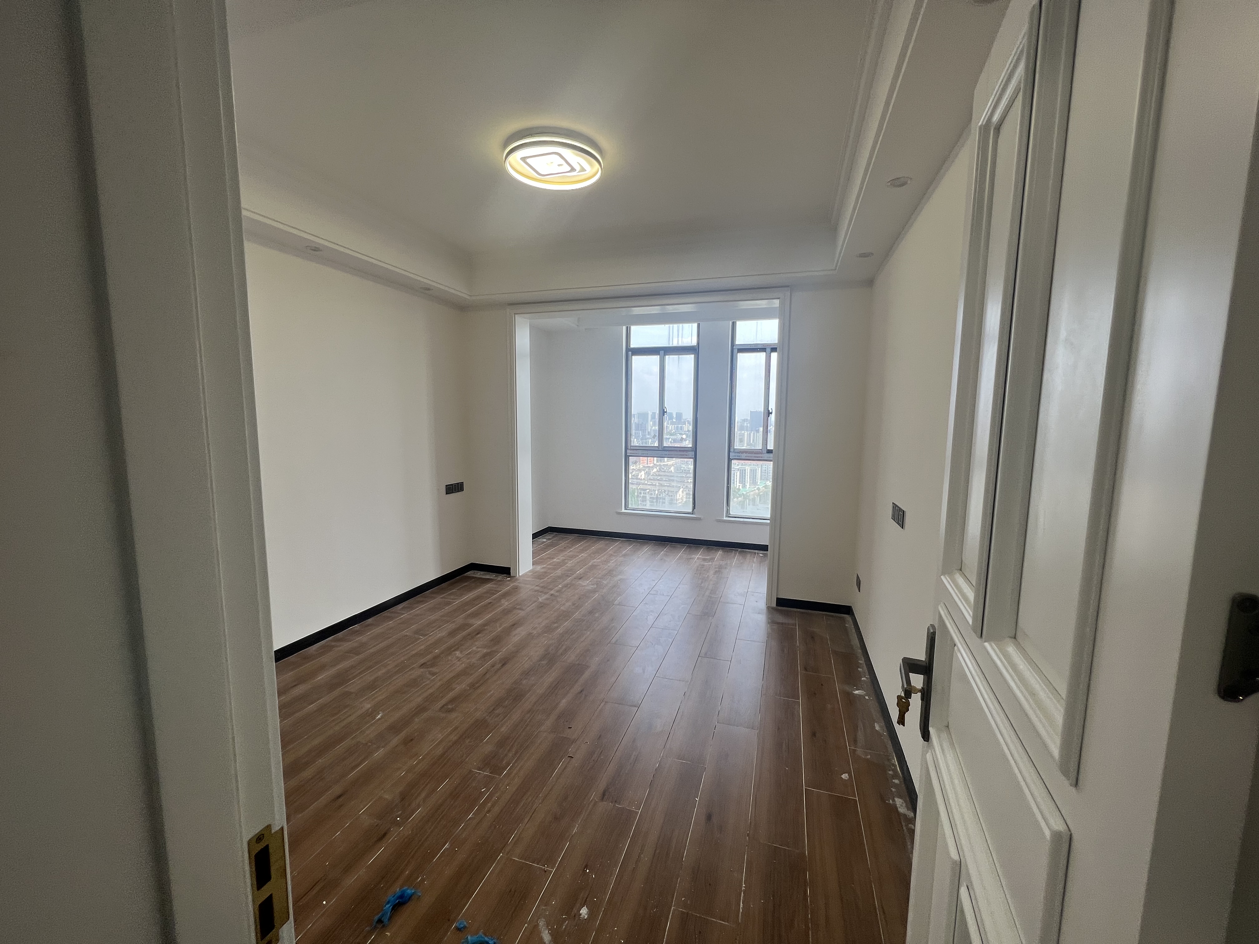 御景湾 4室2厅2卫 137m&sup2;