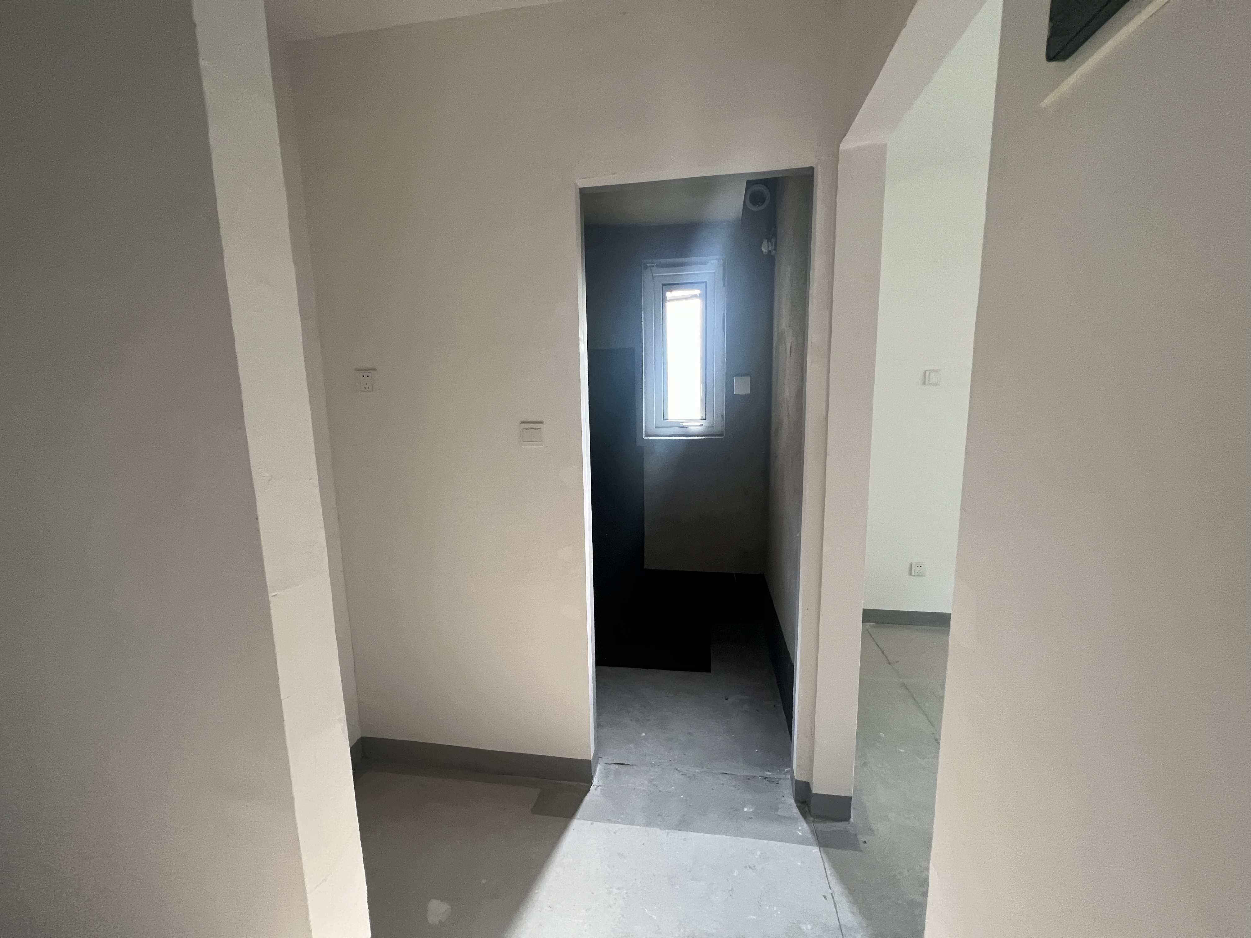 金地繁茂里 4室2厅2卫 118m²