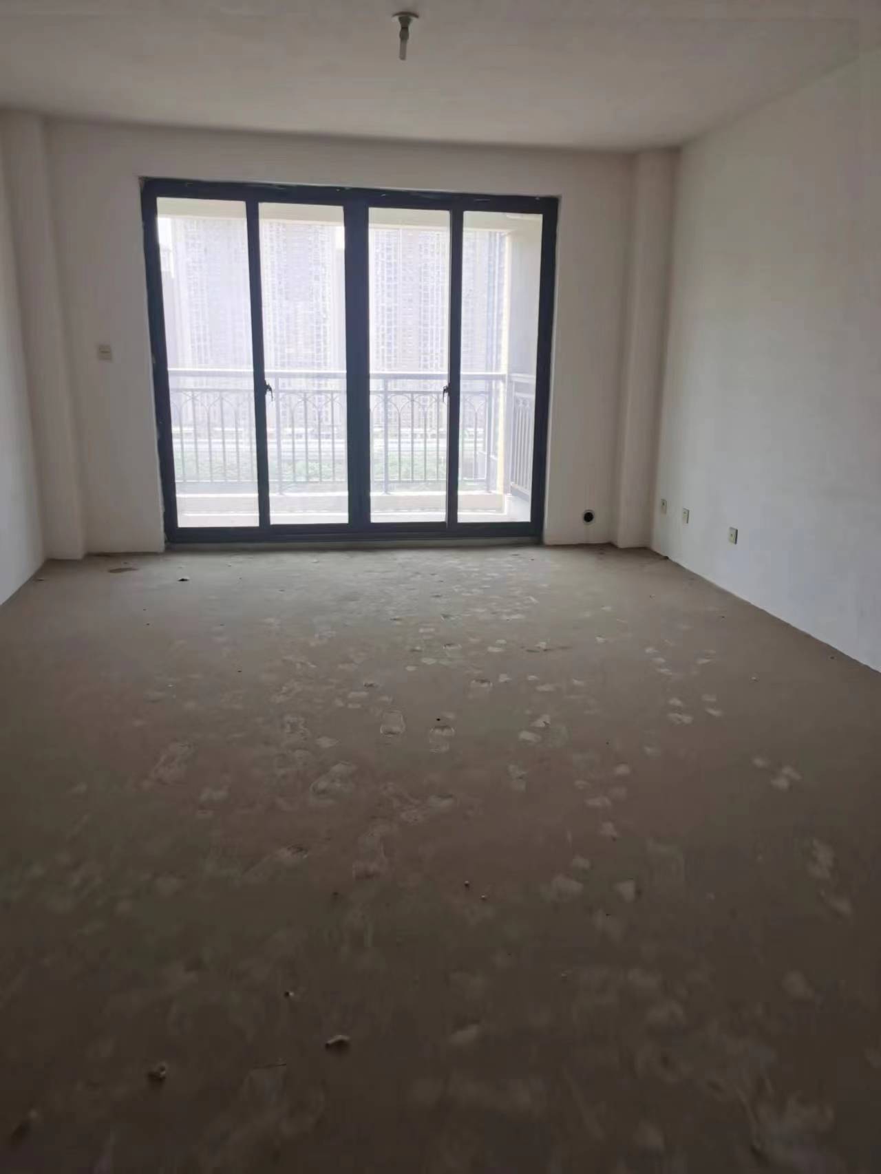 友谊嘉御龙庭 4室2厅2卫 178m&sup2;
