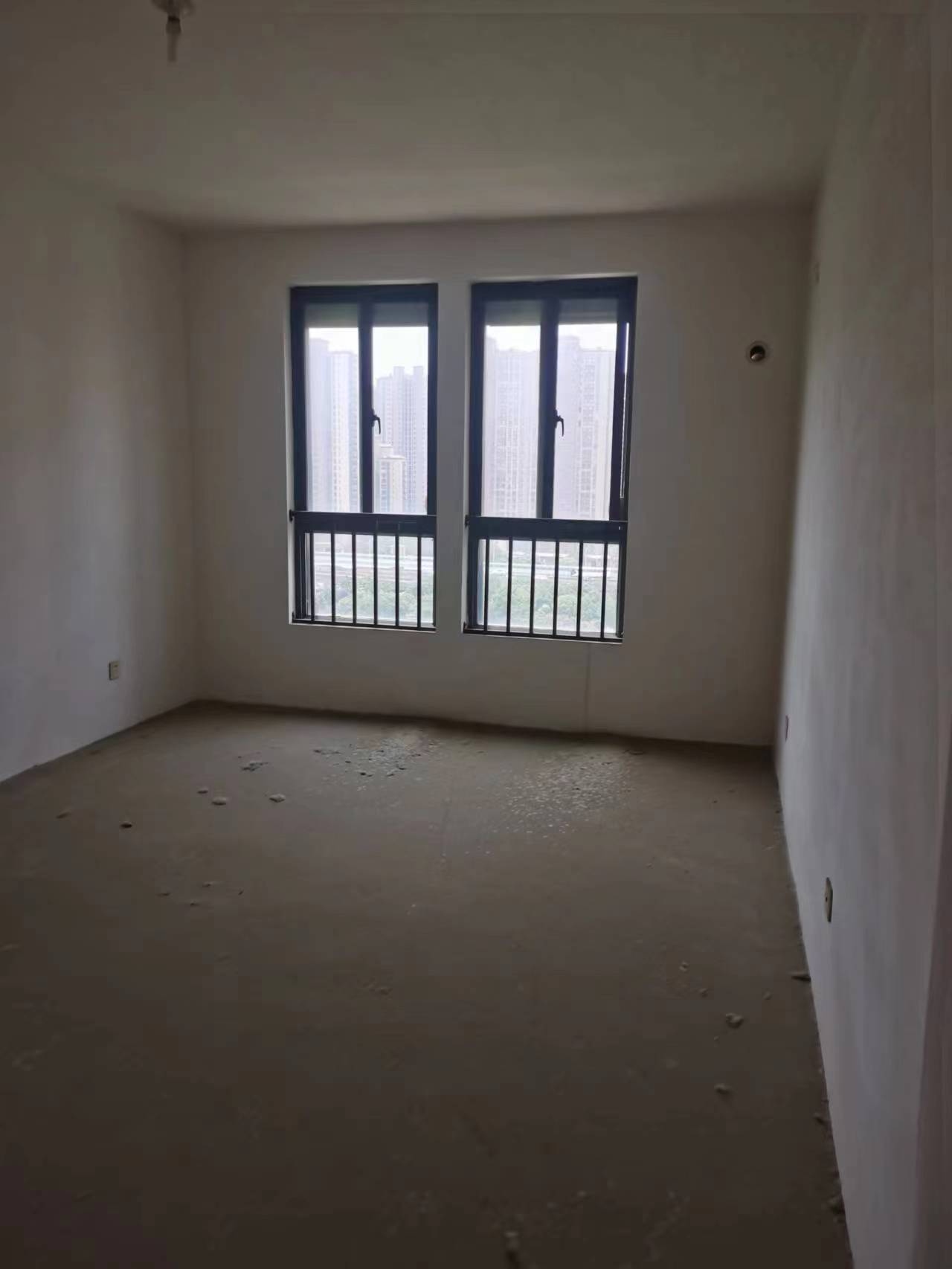 友谊嘉御龙庭 4室2厅2卫 178m&sup2;