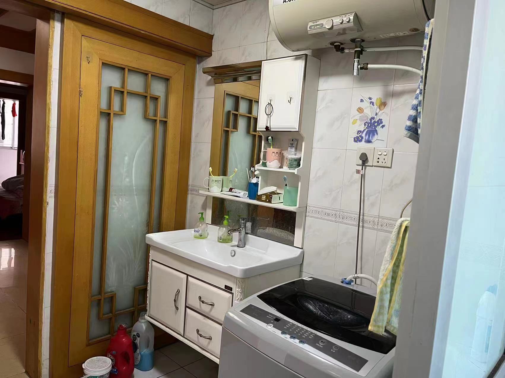 银花苑 3室2厅1卫 125m&sup2;