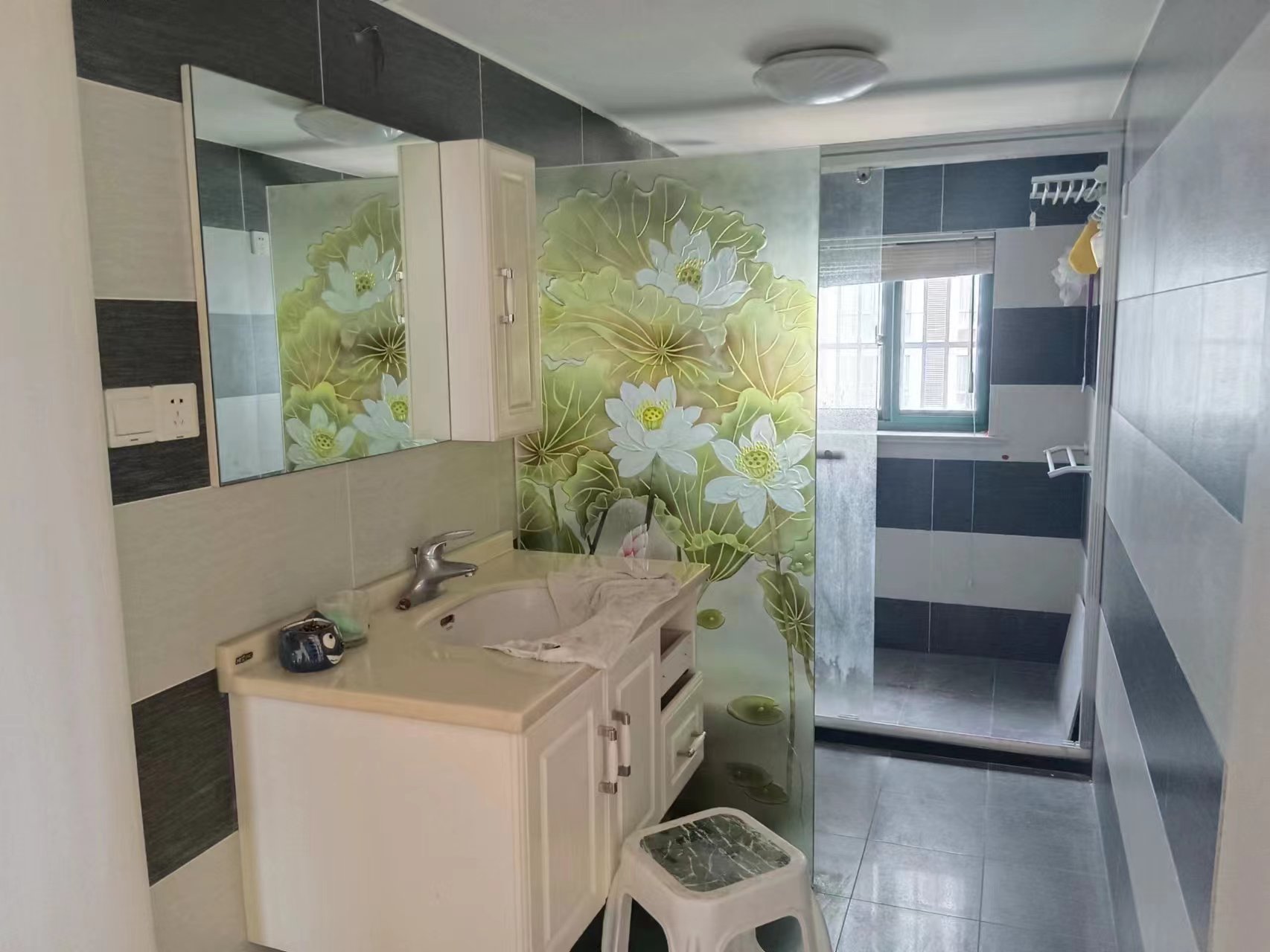 水榭花都 4室2厅2卫 142.84m&sup2;