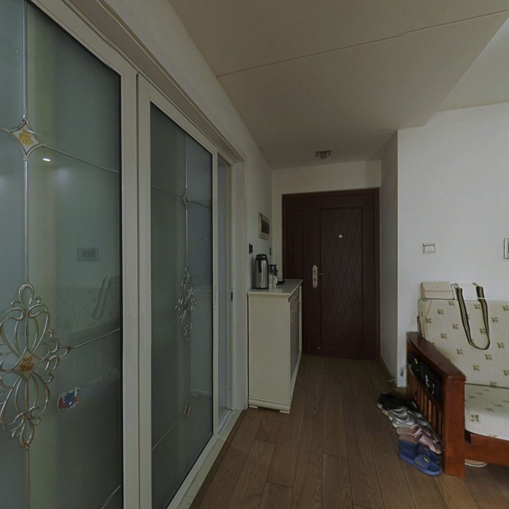 中南世纪城 2室2厅1卫 86m&sup2;