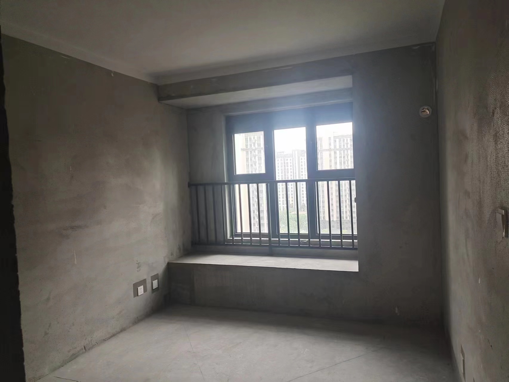 观澜台 3室2厅2卫 102.00m&sup2;