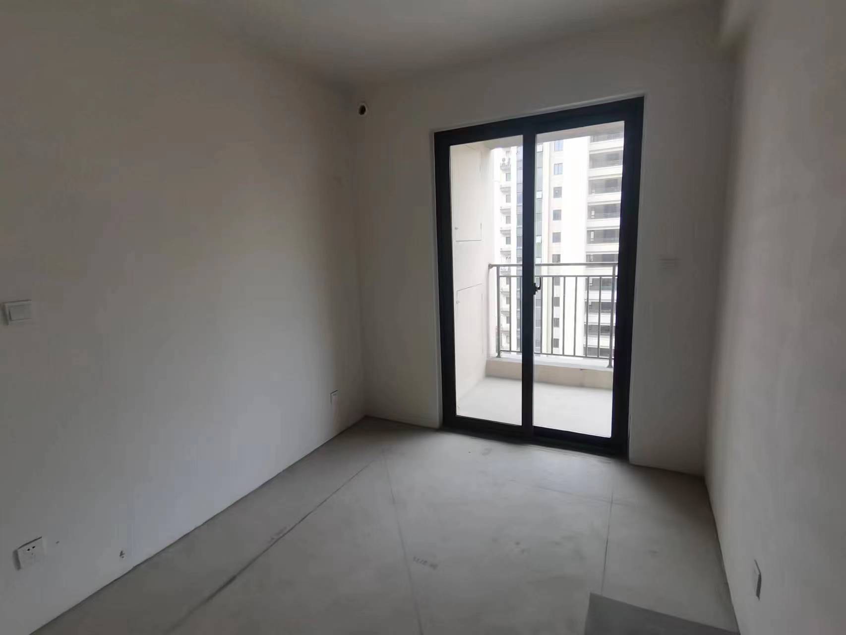 春溪集 3室2厅1卫 89m²