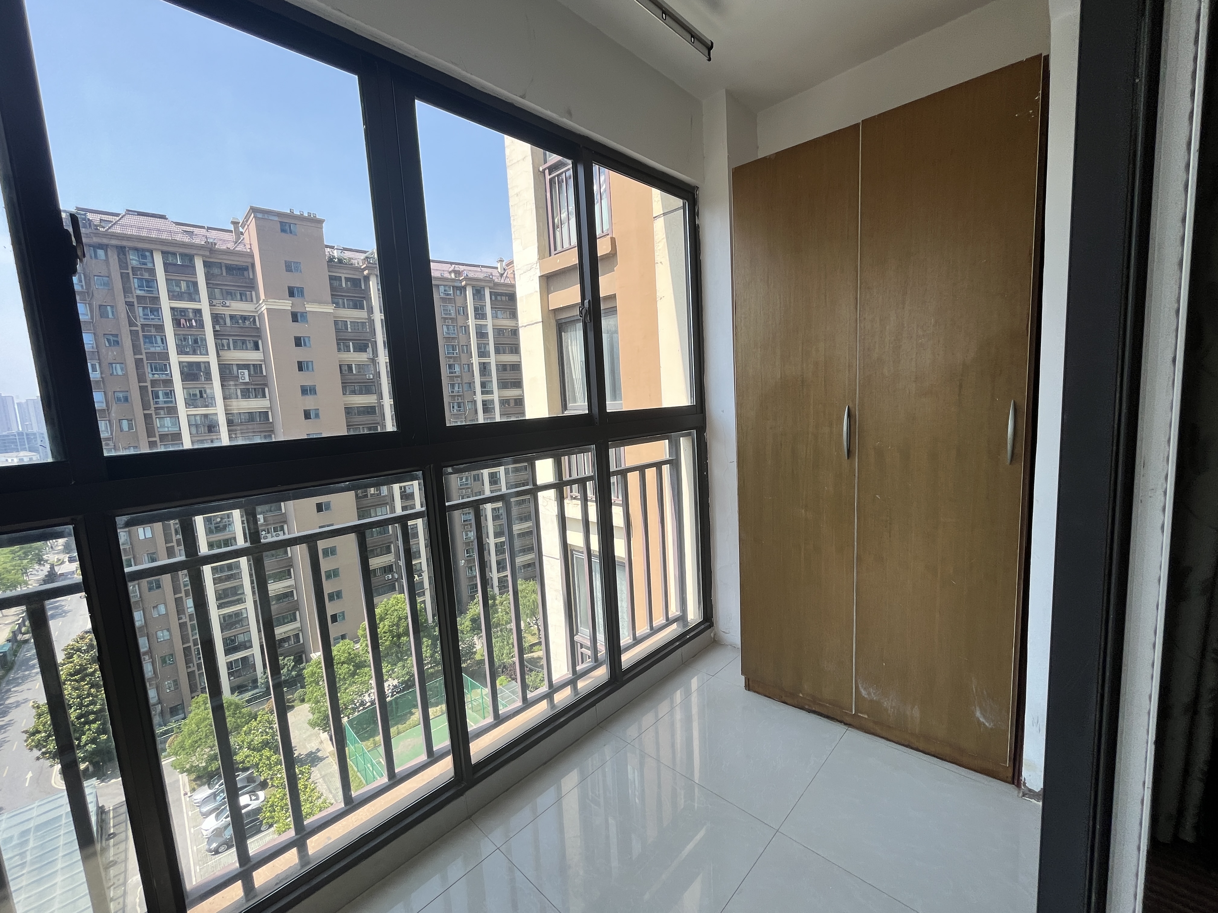 尚海城 3室2厅1卫 120m&sup2;