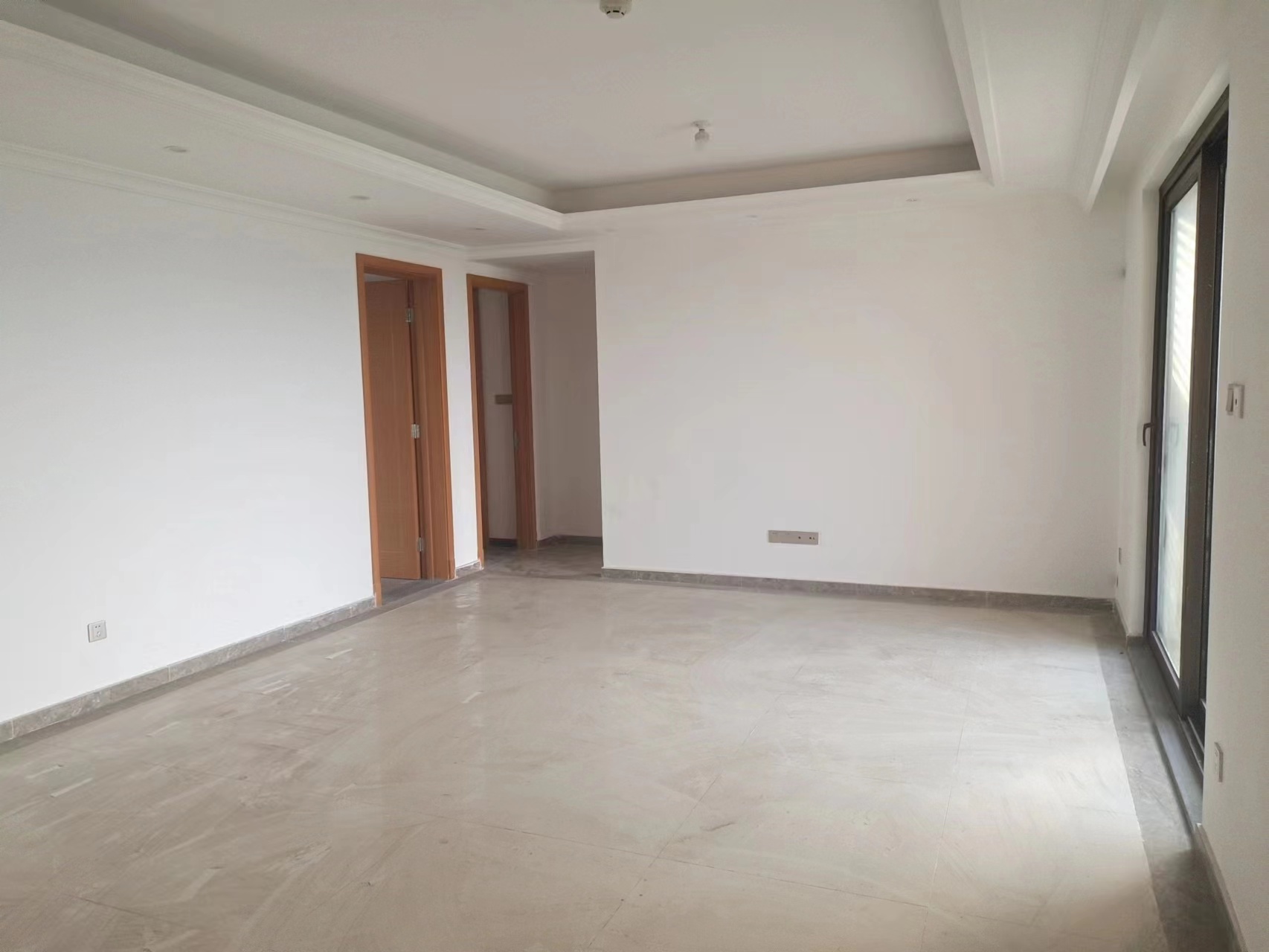 富力院士廷 4室2厅2卫 136m&sup2;