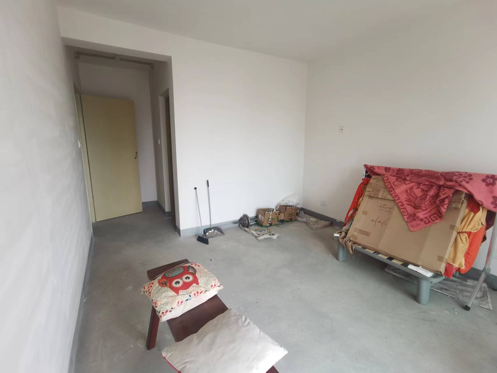 临江家园 4室2厅1卫 126.88m&sup2;
