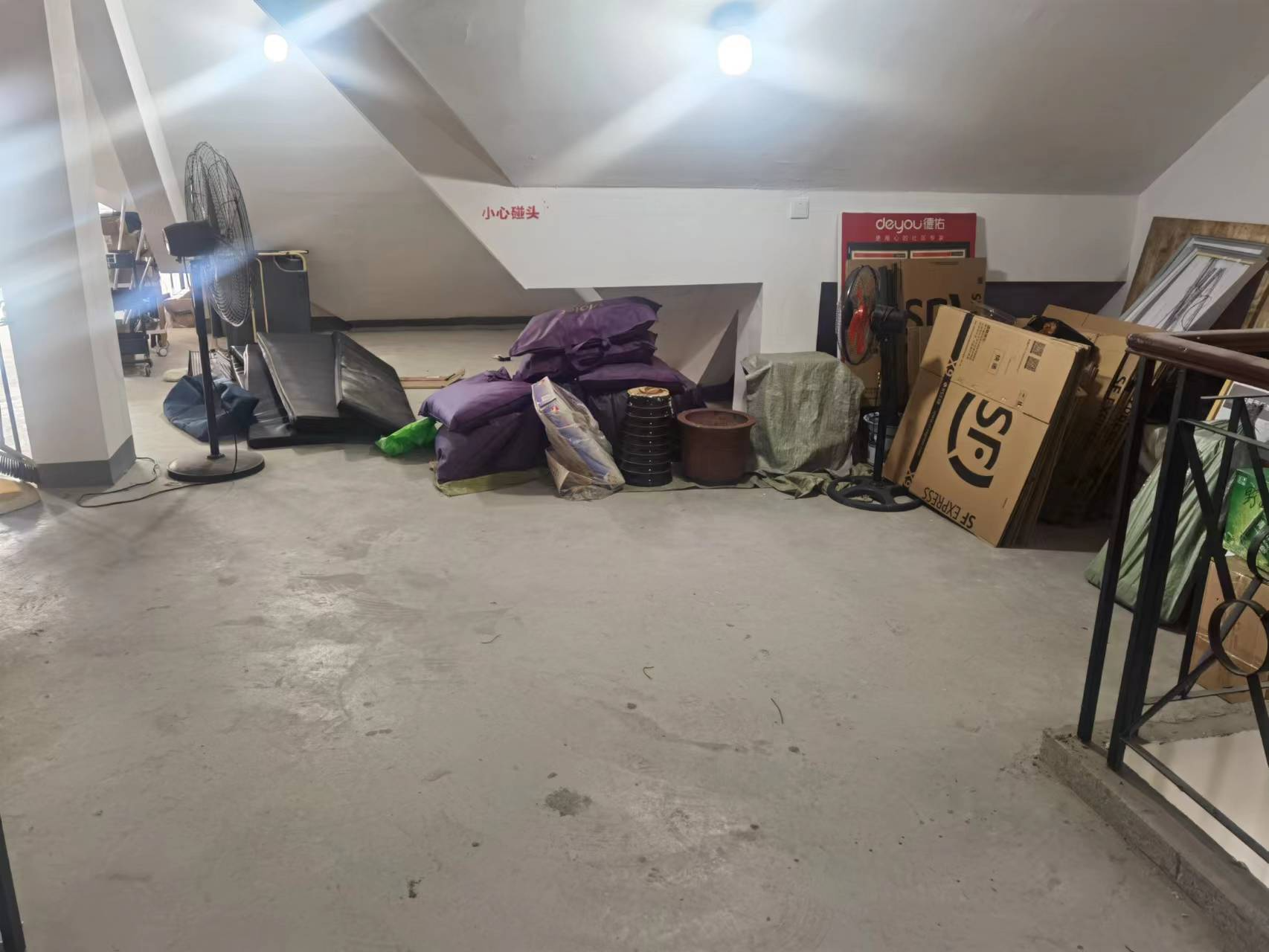 临江家园 4室2厅1卫 126.88m&sup2;