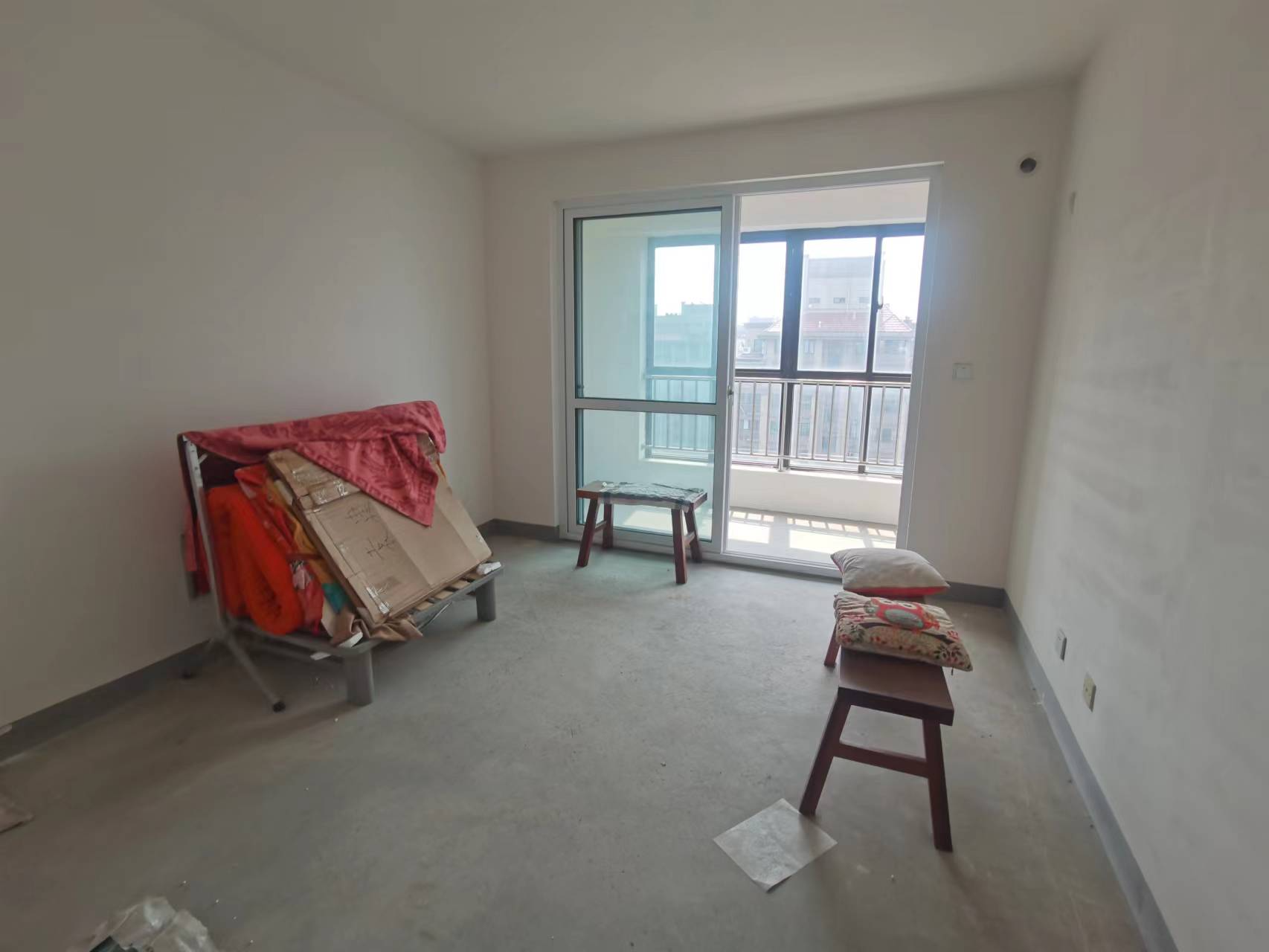 临江家园 4室2厅1卫 126.88m&sup2;