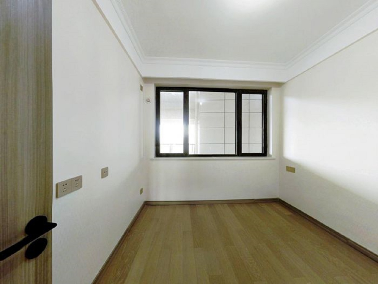 中创大都会 3室2厅2卫 98.68m&sup2;