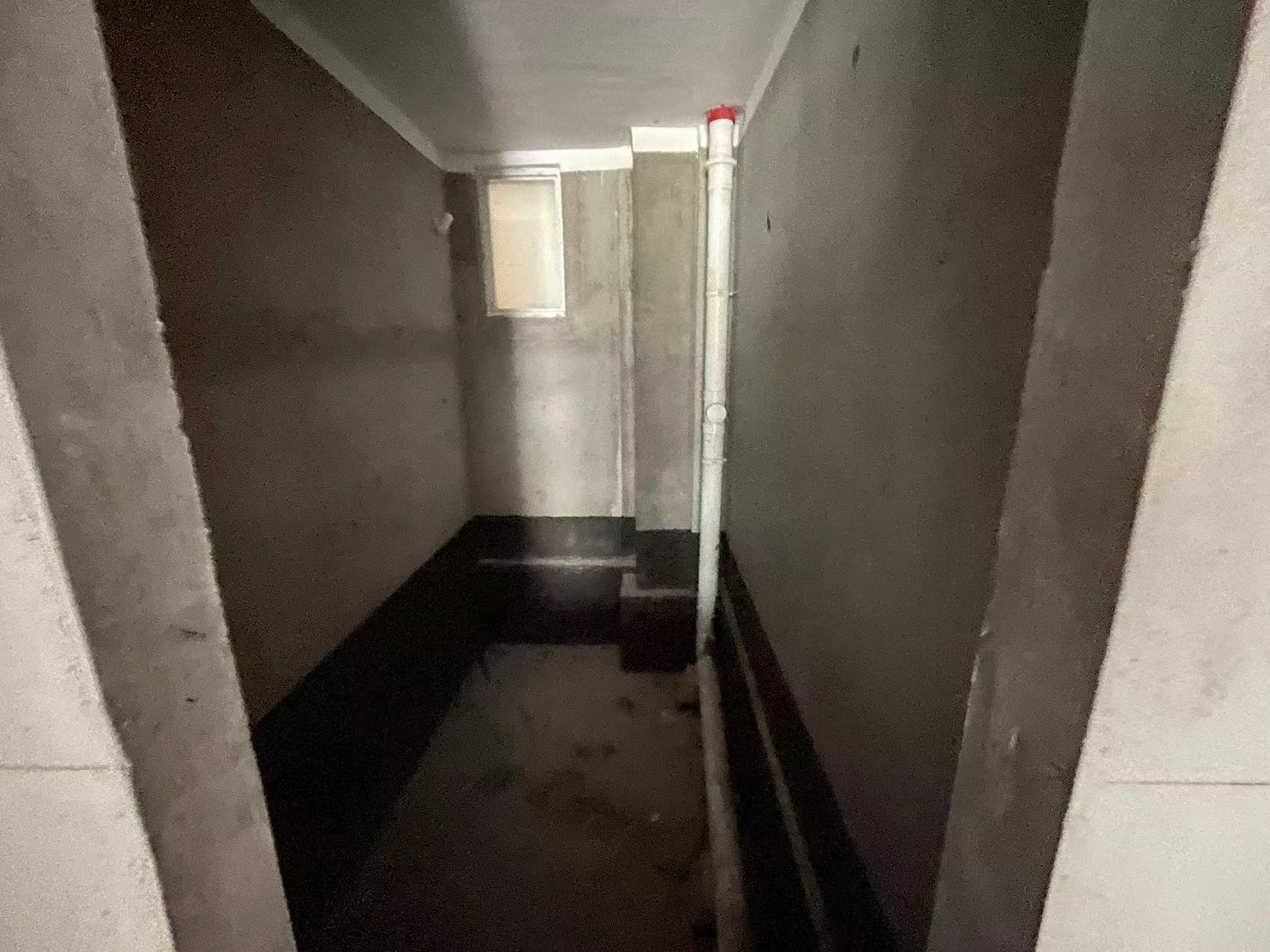 佳源都市 3室2厅2卫 136m&sup2;
