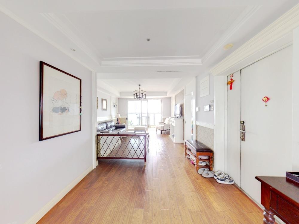 江海名苑南区 3室2厅2卫 157.00m&sup2;