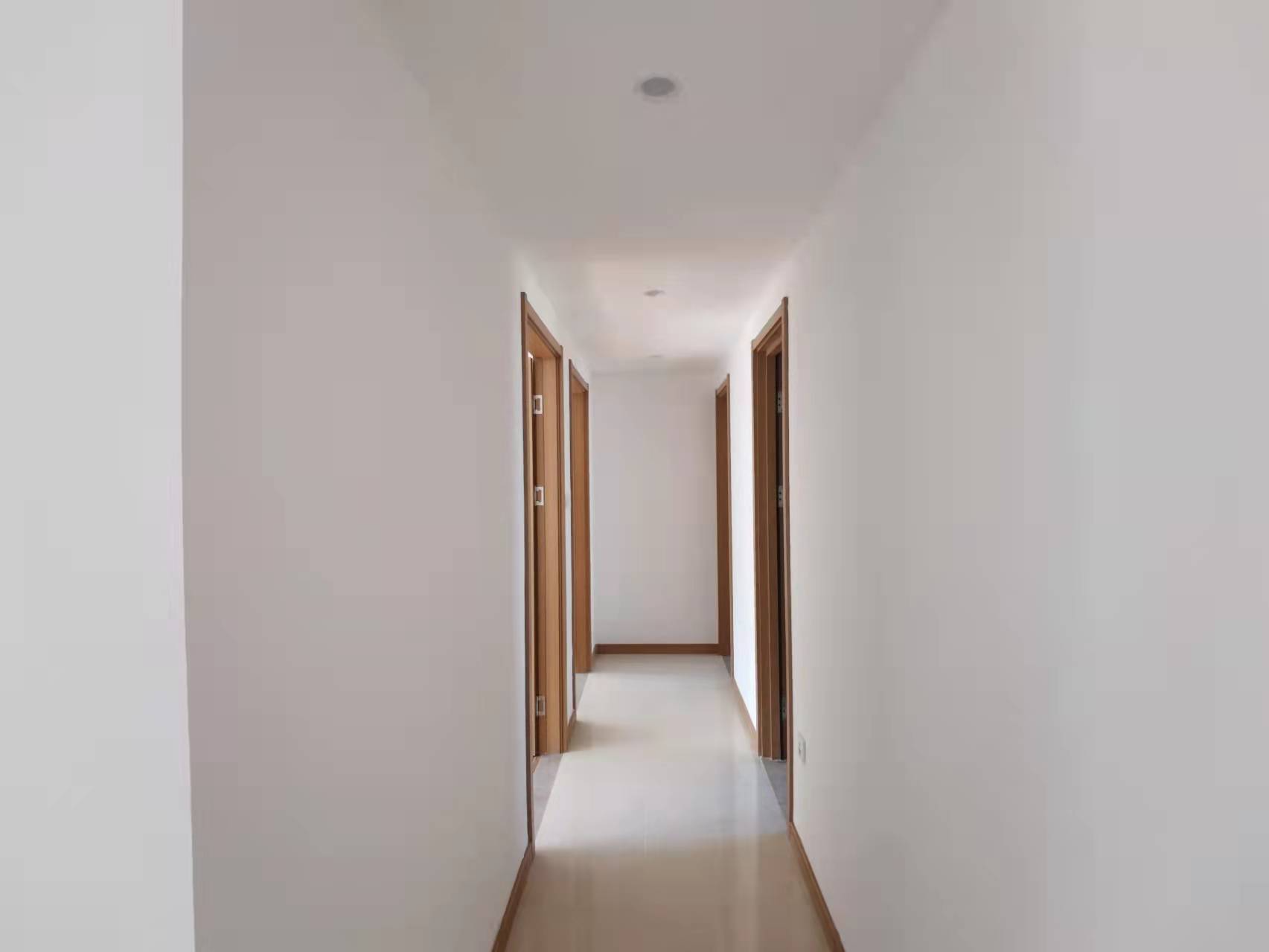 绿地新里城 3室2厅1卫 90m&sup2;