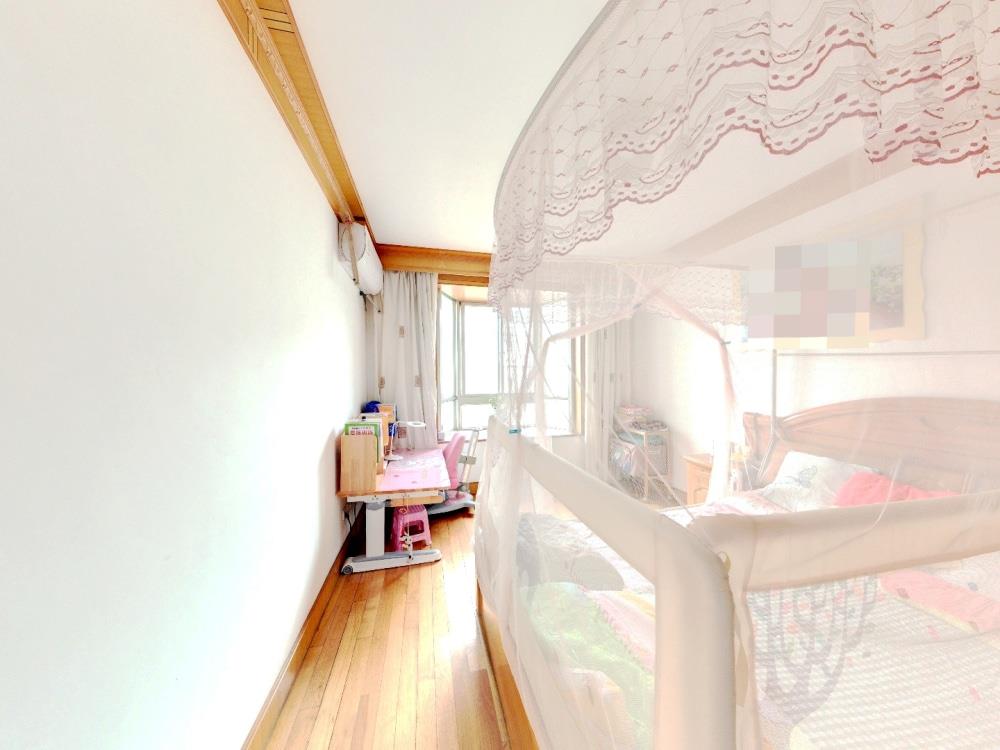 富丽花园 3室2厅2卫 136.99m&sup2;