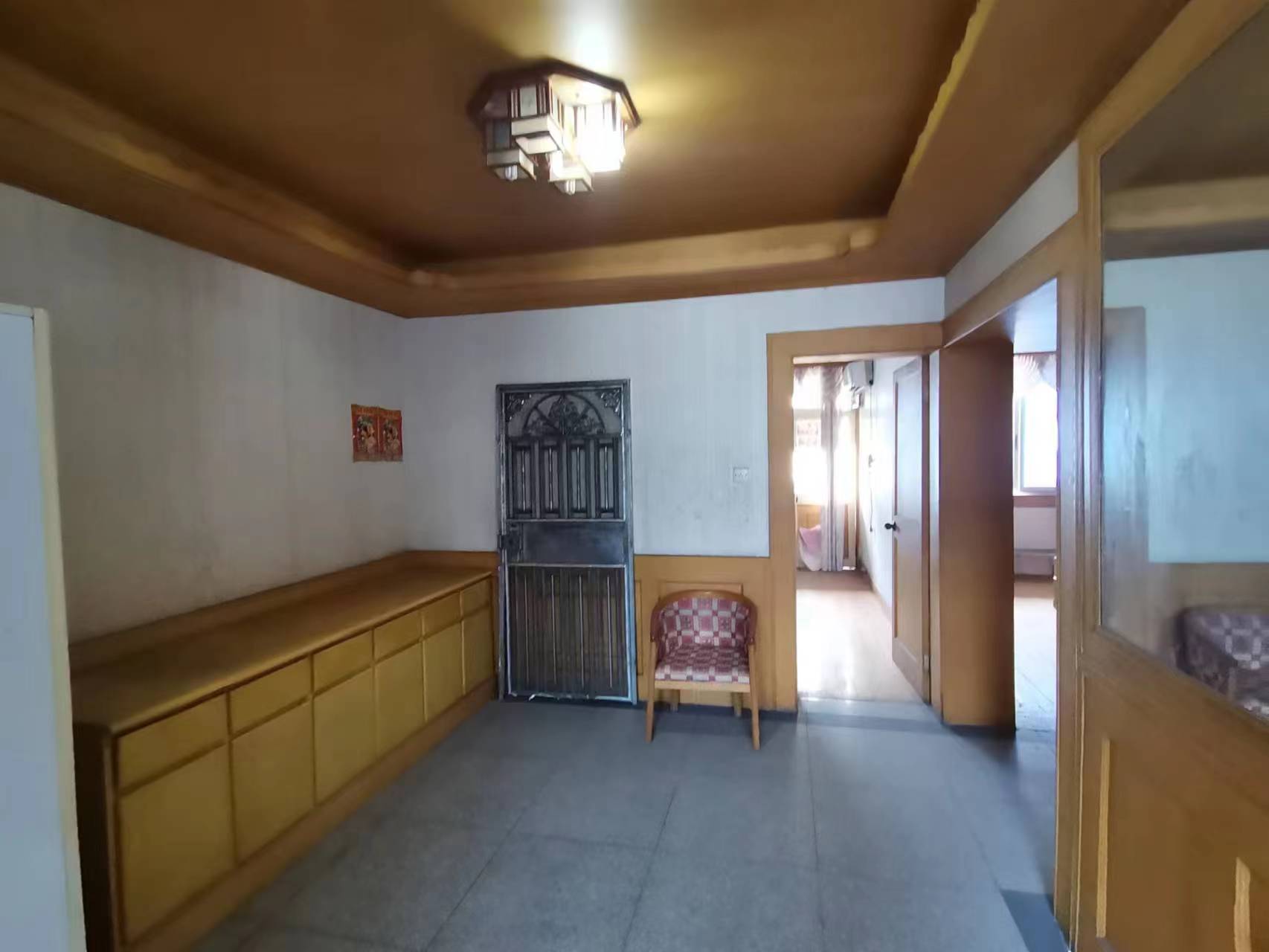 师范桥新村 3室2厅1卫 94m&sup2;