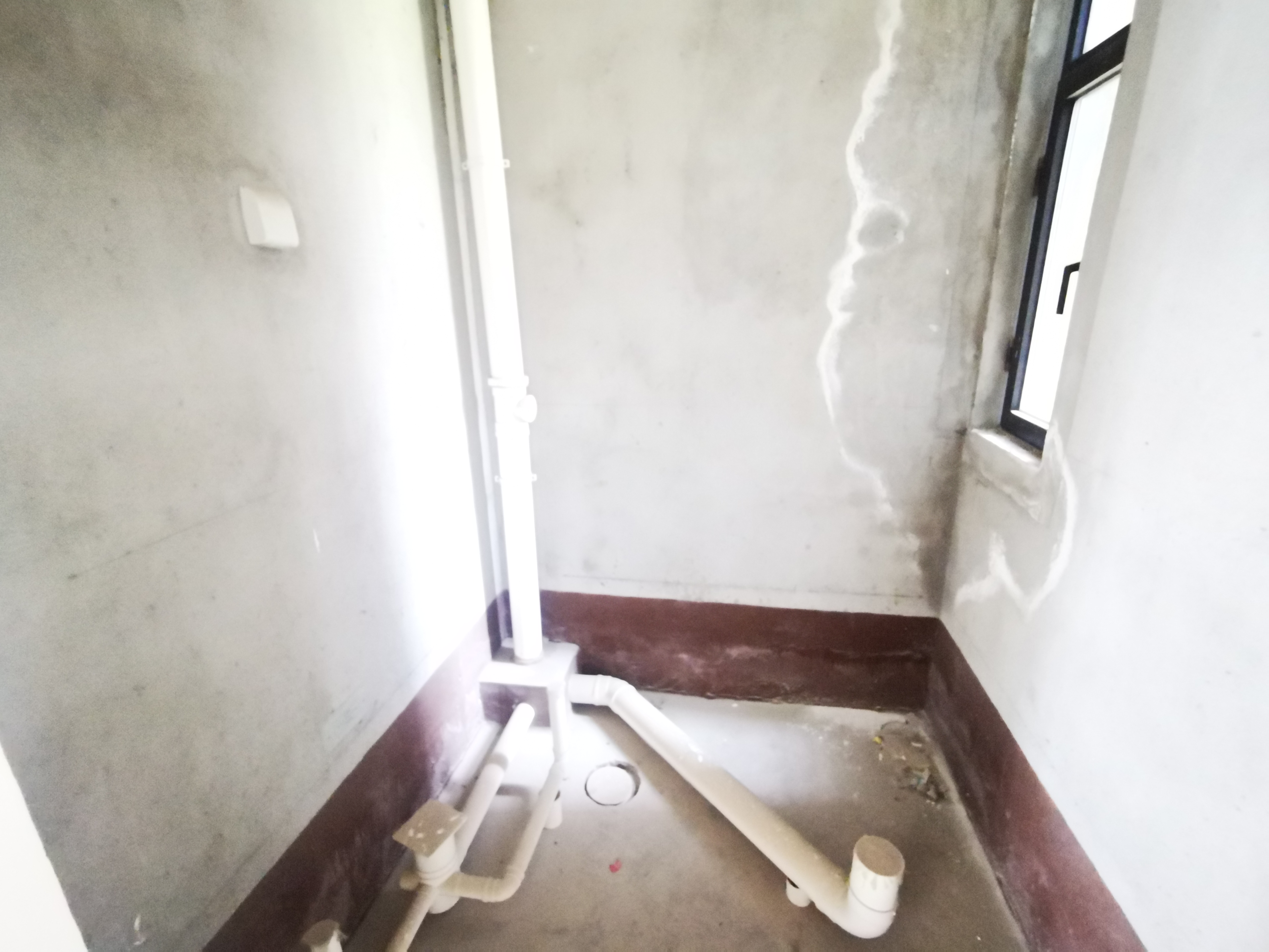 湖畔天下 4室2厅2卫 155m&sup2;