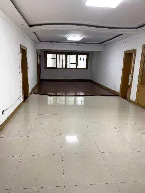金和小区 5室2厅2卫 184.73m²