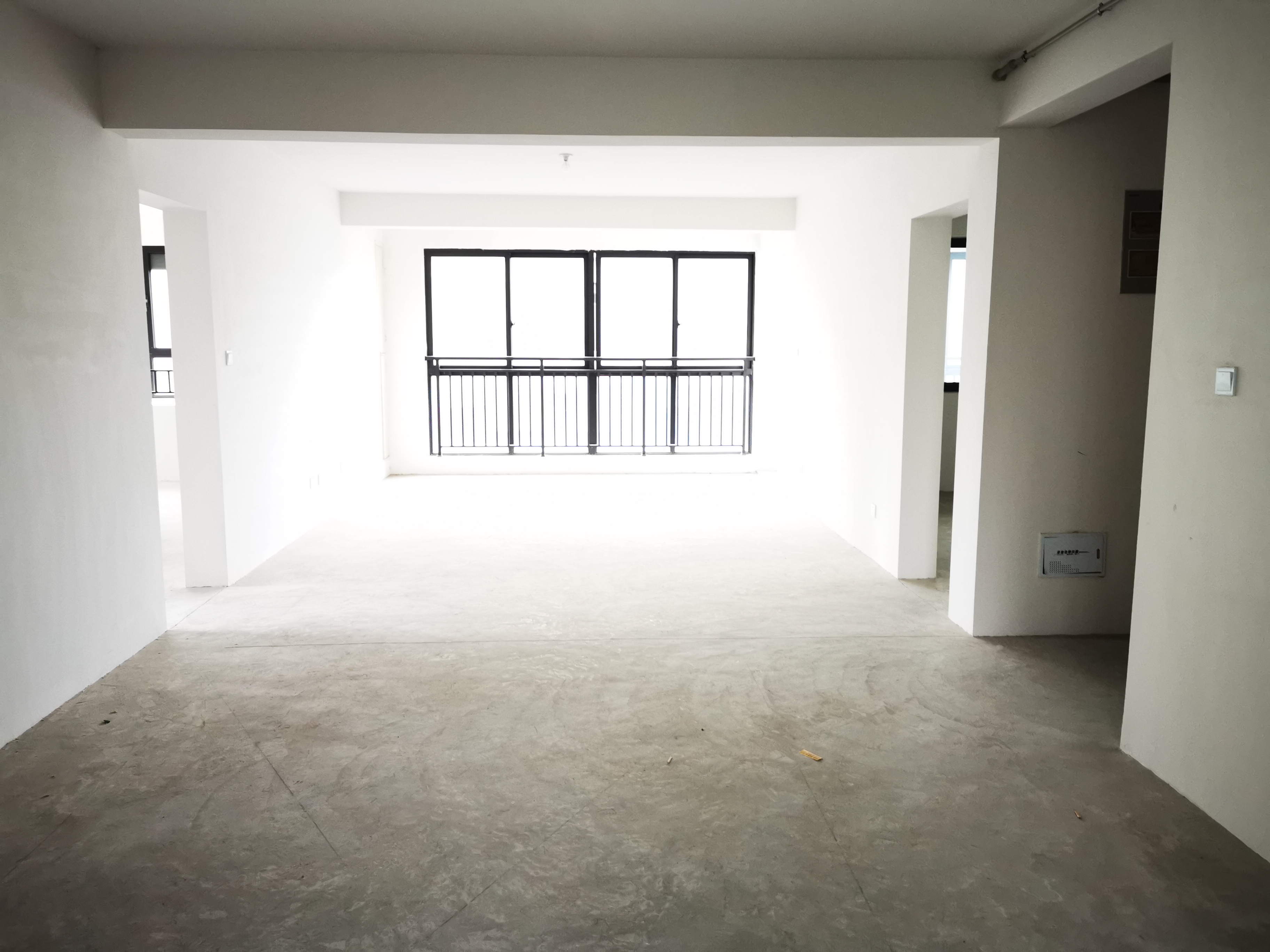 湖畔天下 5室2厅2卫 173m²