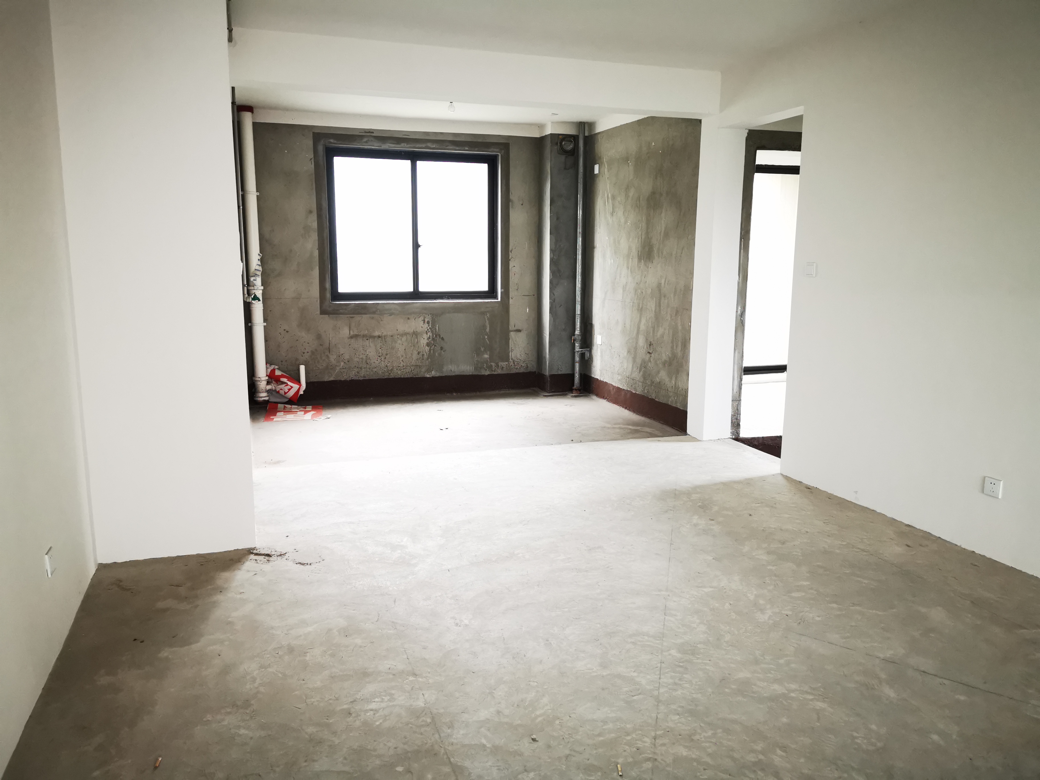 湖畔天下 5室2厅2卫 173m&sup2;