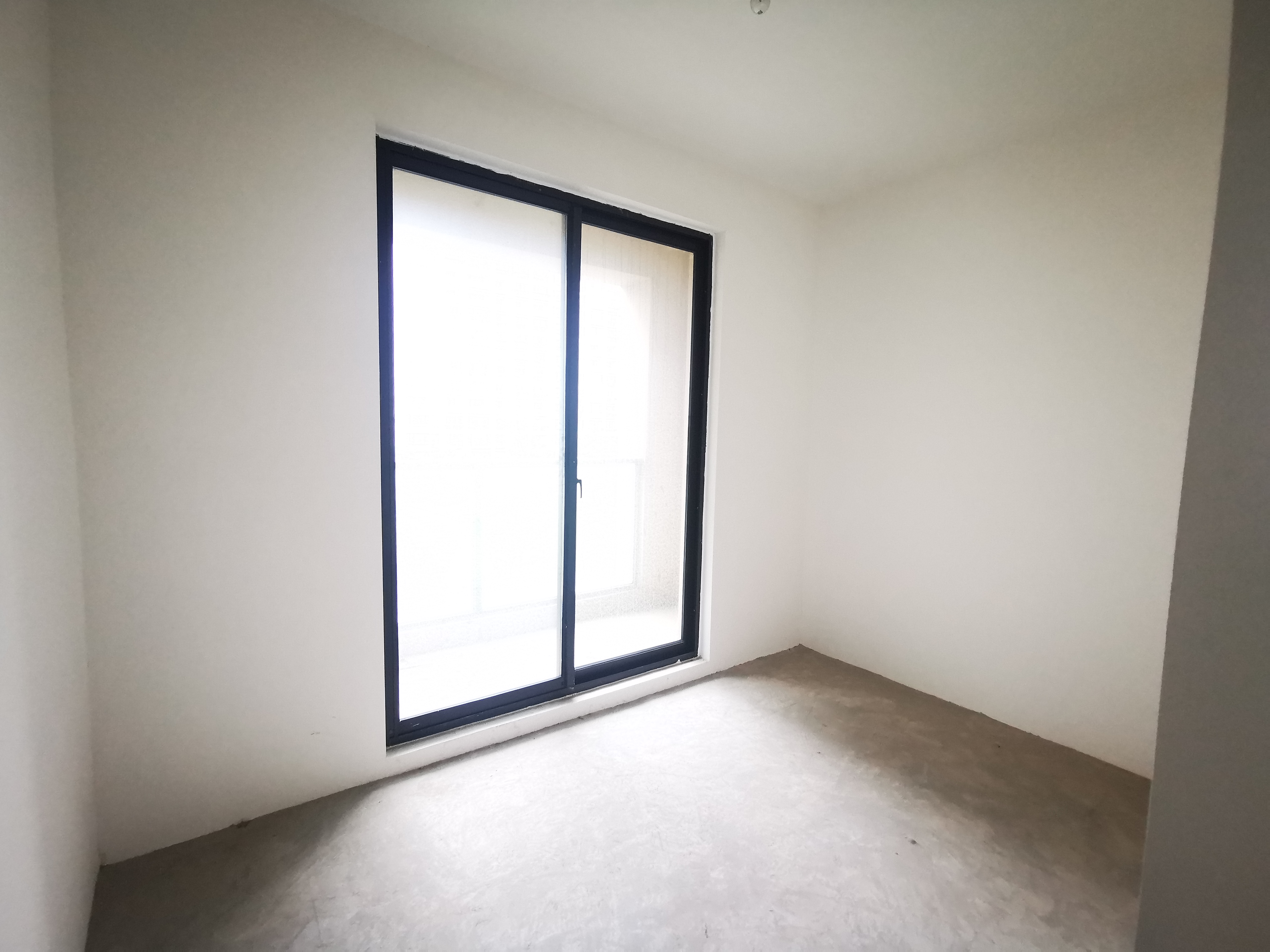 湖畔天下 5室2厅2卫 173m&sup2;