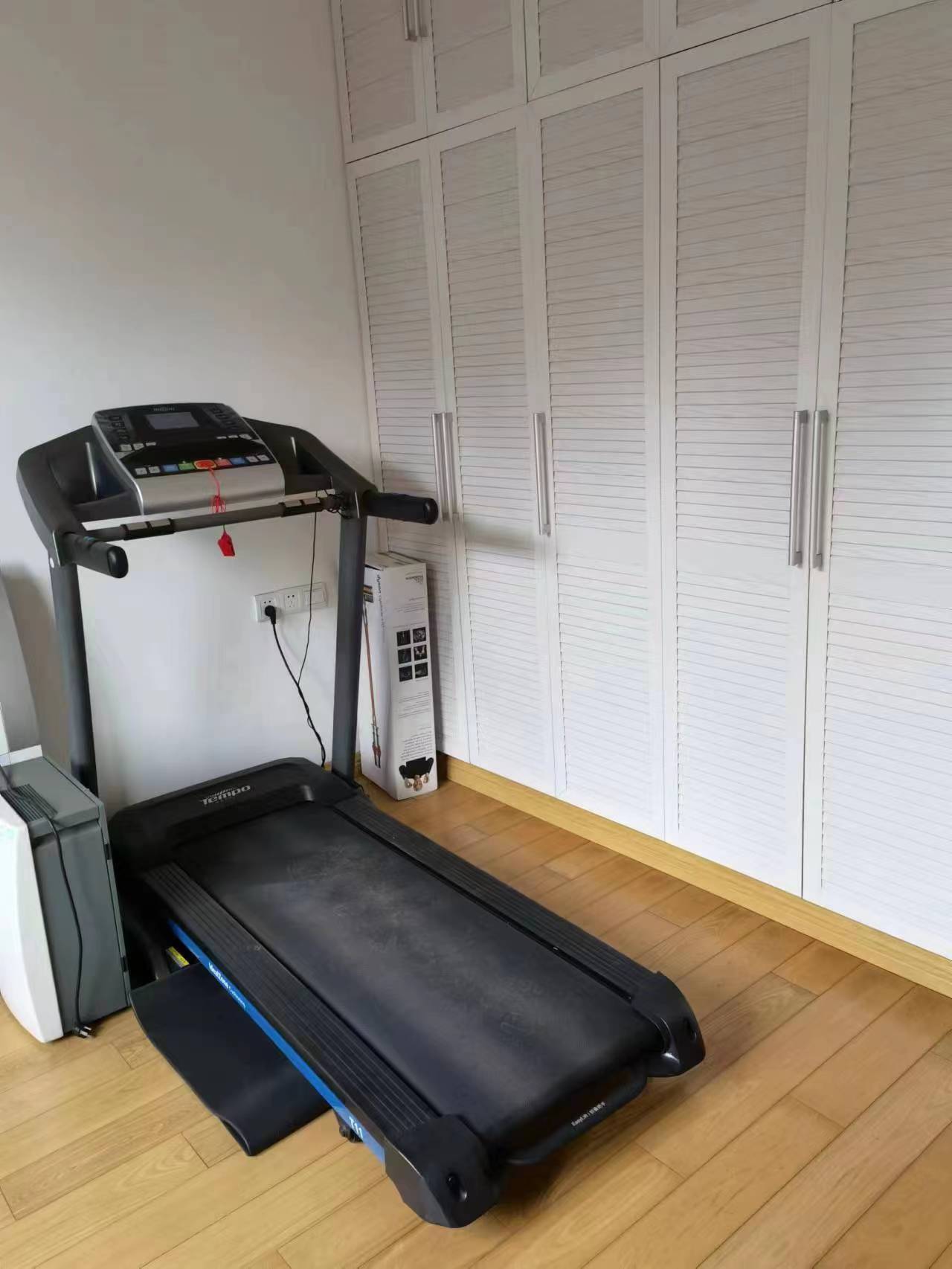江海皇都私家花园 4室2厅2卫 146m&sup2;