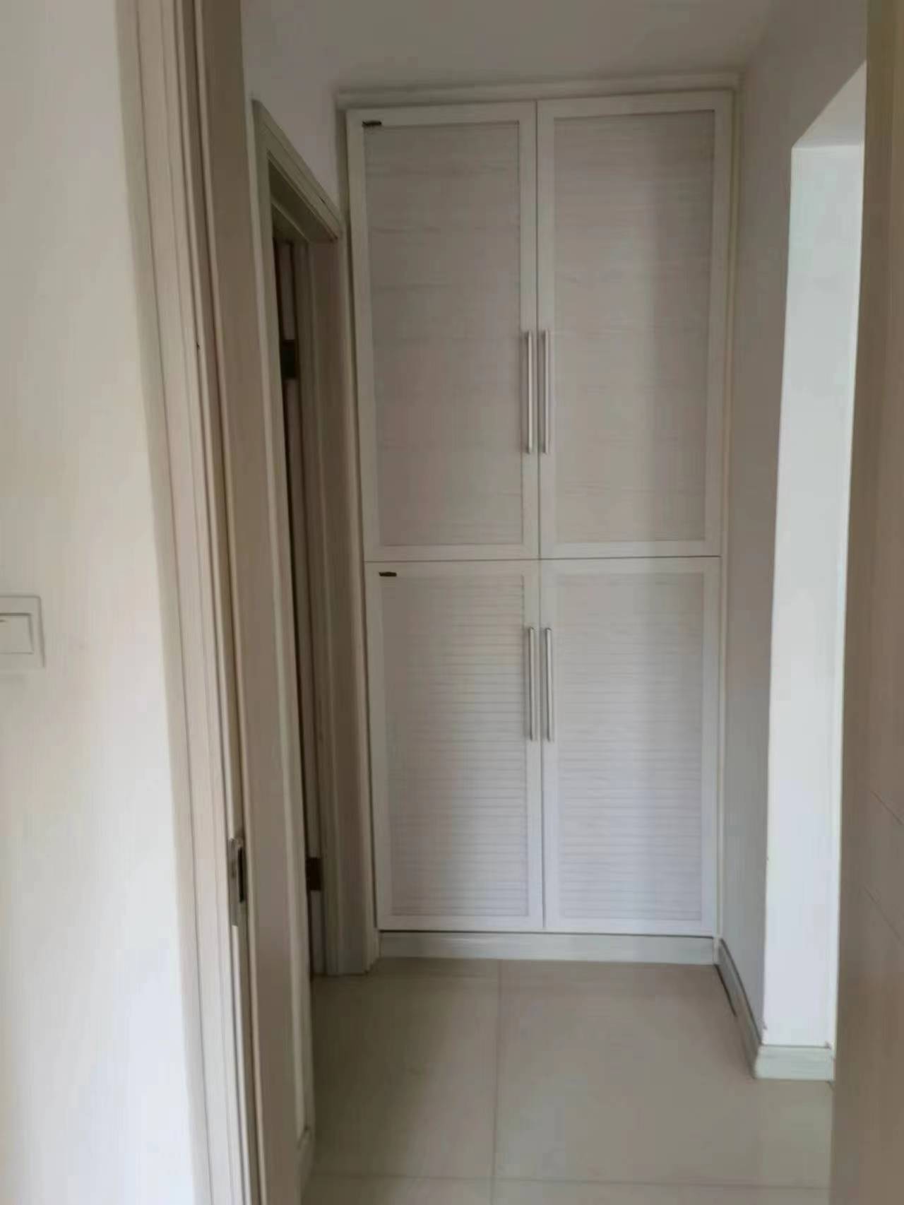 江海皇都私家花园 4室2厅2卫 146m&sup2;