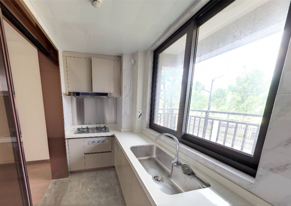 中海上东区 3室2厅2卫 127.32m&sup2;
