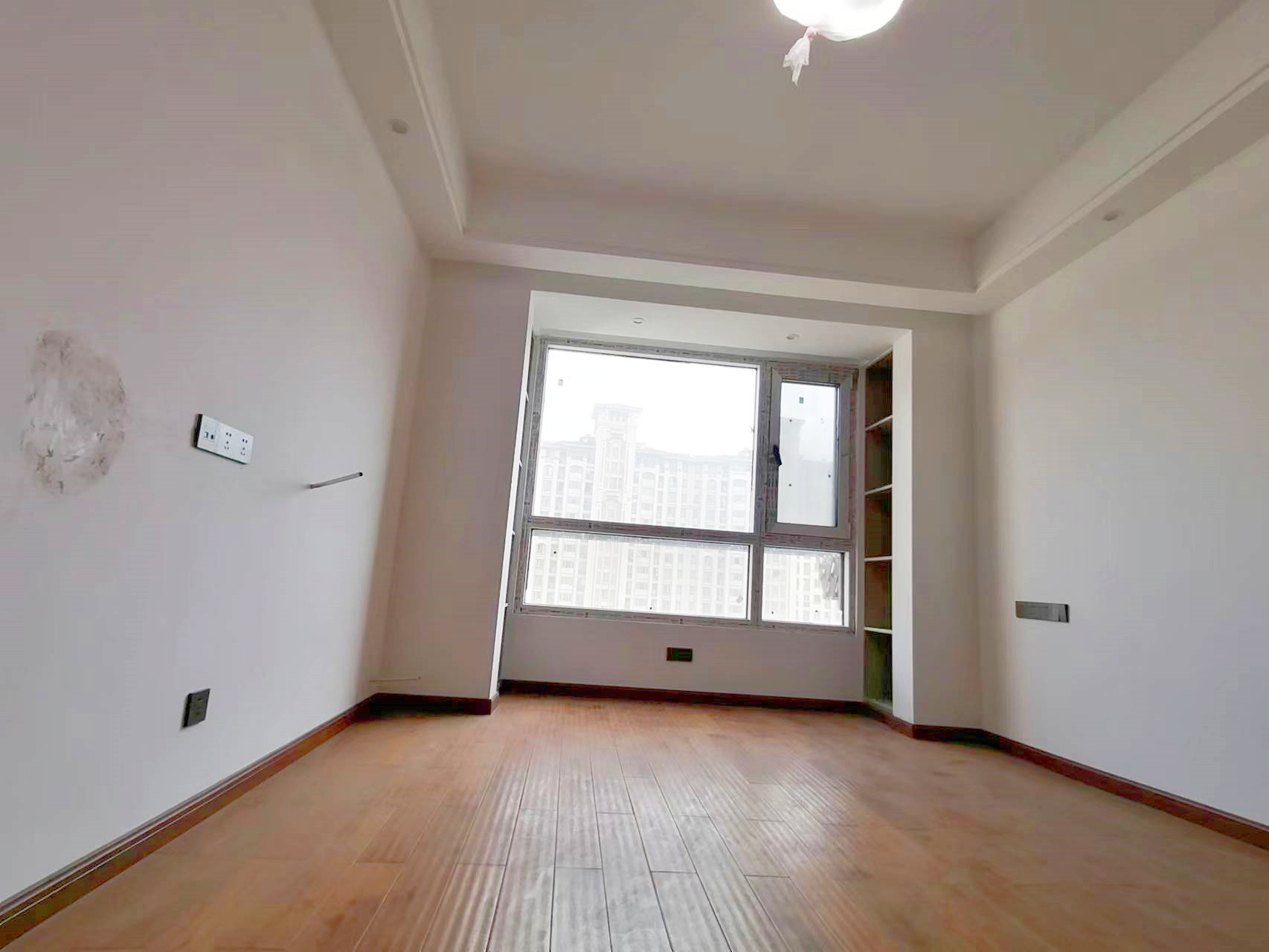 中南世纪花城二期 2室1厅1卫 87.5m&sup2;