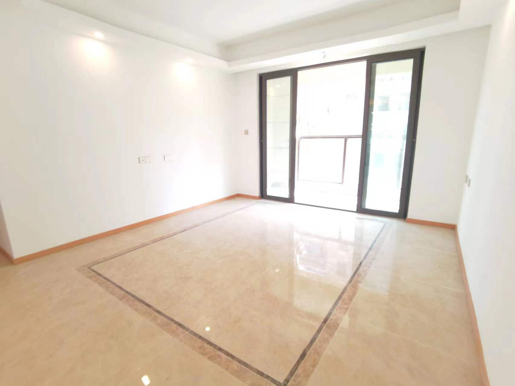 中南熙悦(南通经济技术开发区) 4室2厅2卫 122m&sup2;