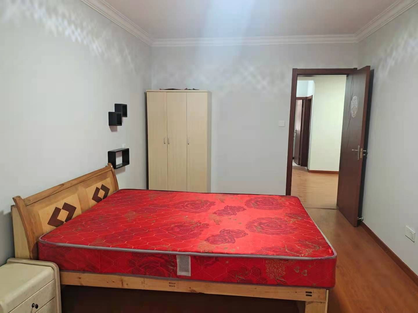 百花军宅苑 2室1厅1卫 74m&sup2;
