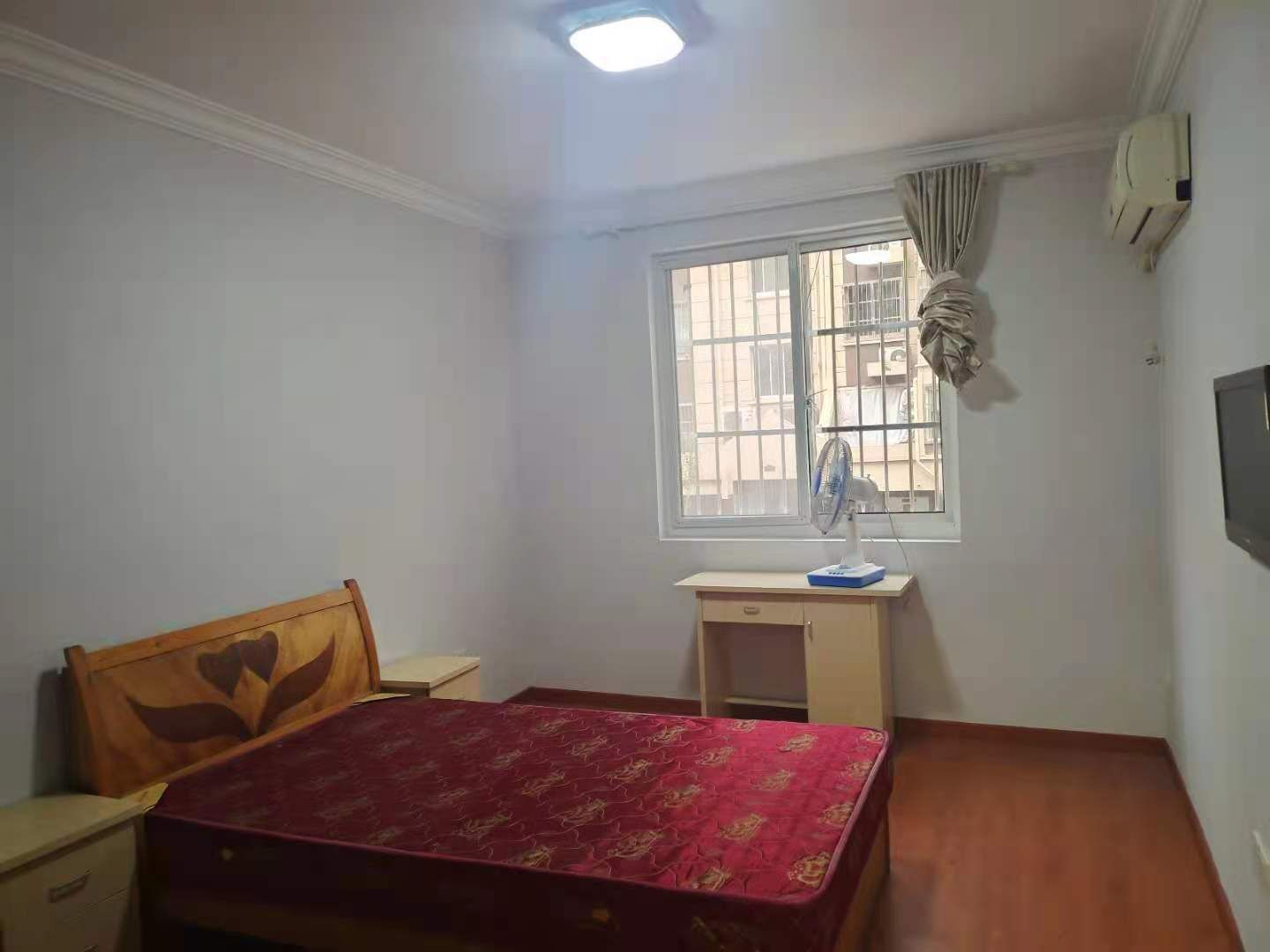 百花军宅苑 2室1厅1卫 74m&sup2;