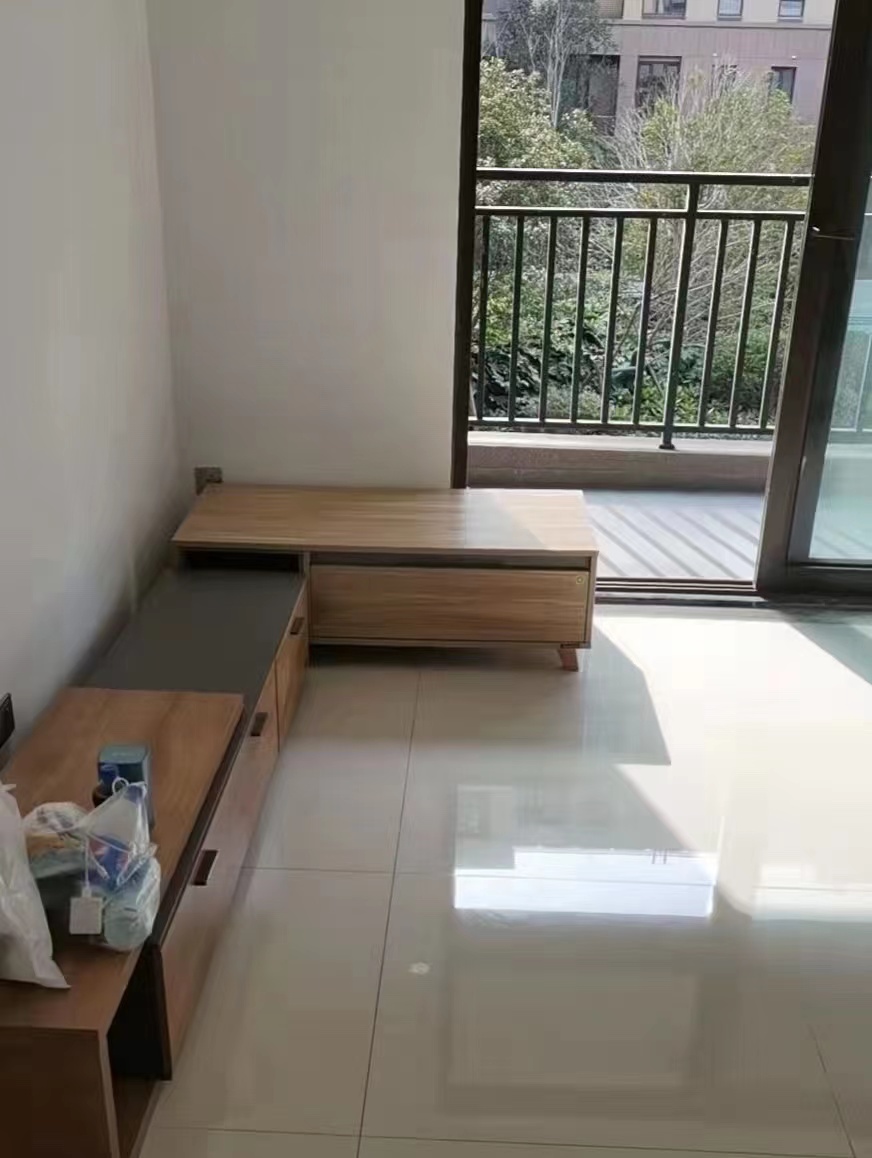 富力院士廷 3室2厅2卫 136m&sup2;