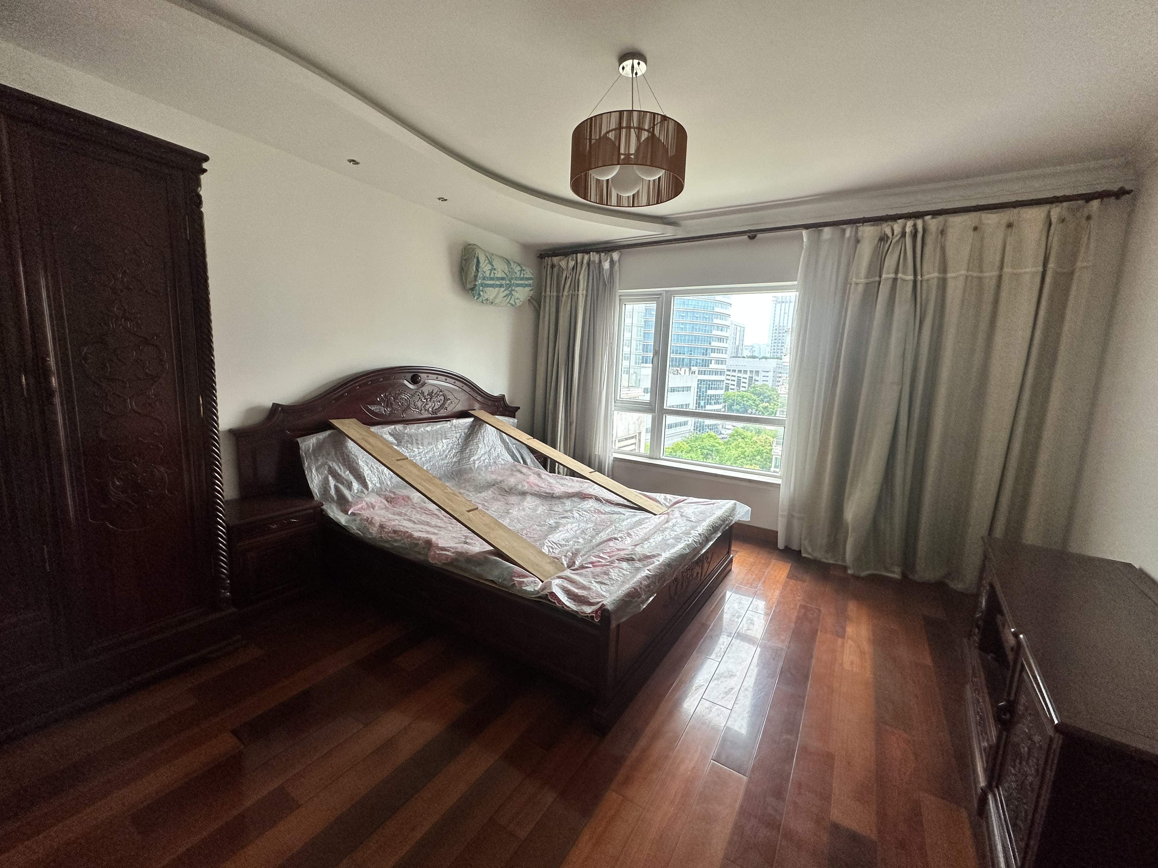 天安花园 3室2厅2卫 146.01m&sup2;