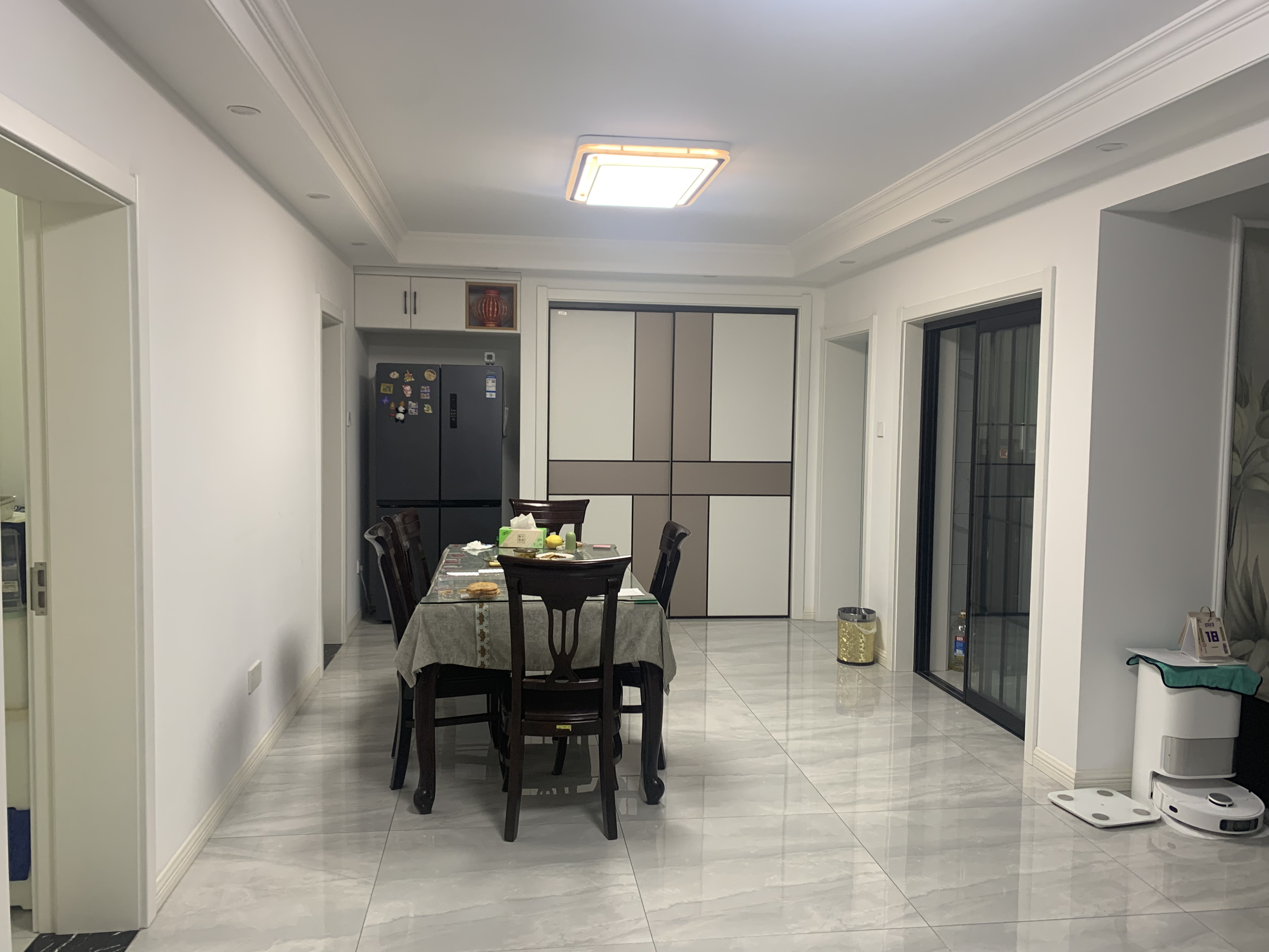 虹桥西村 3室2厅2卫 126.00m&sup2;
