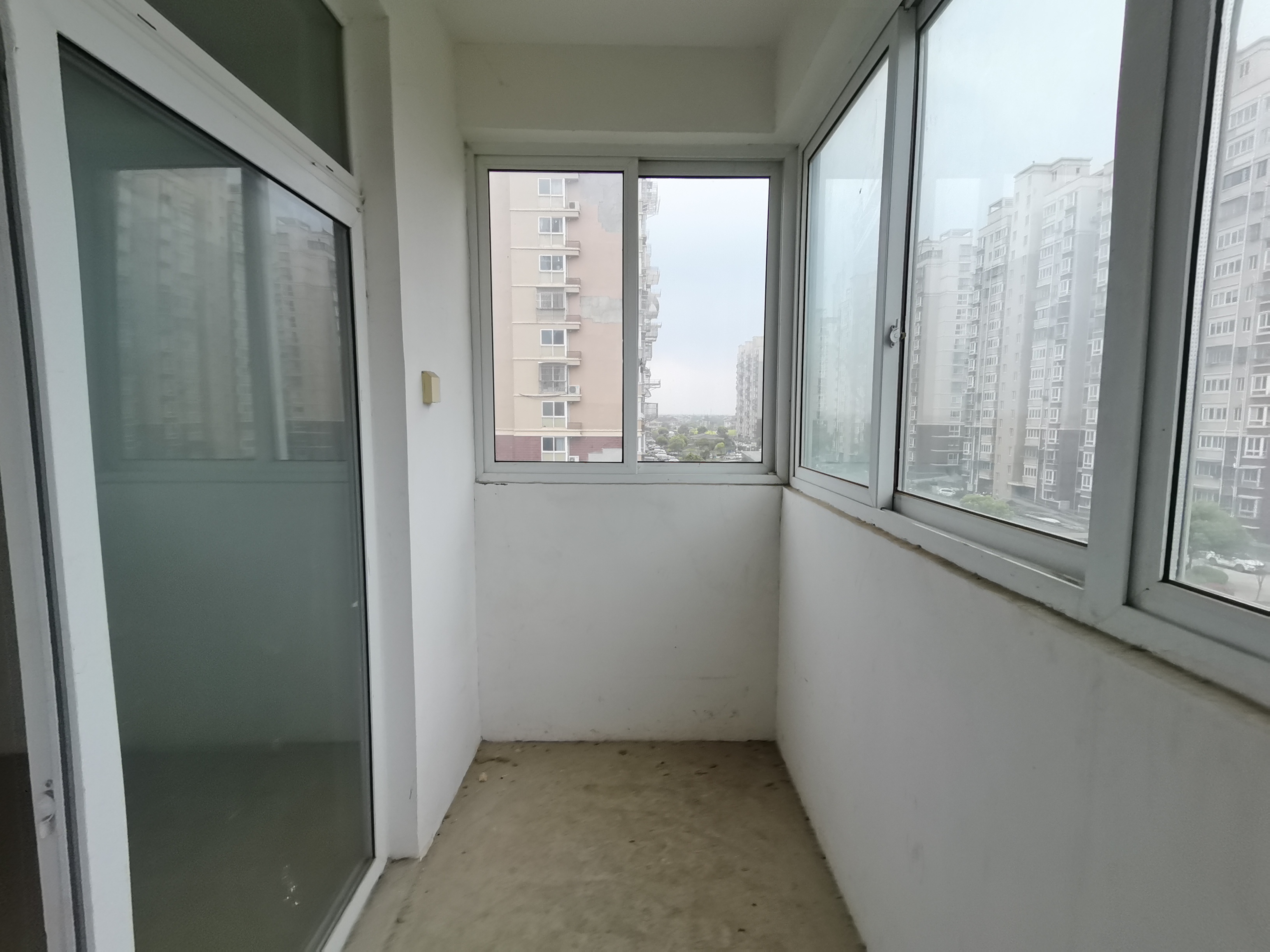 天熹苑 3室2厅1卫 108m&sup2;
