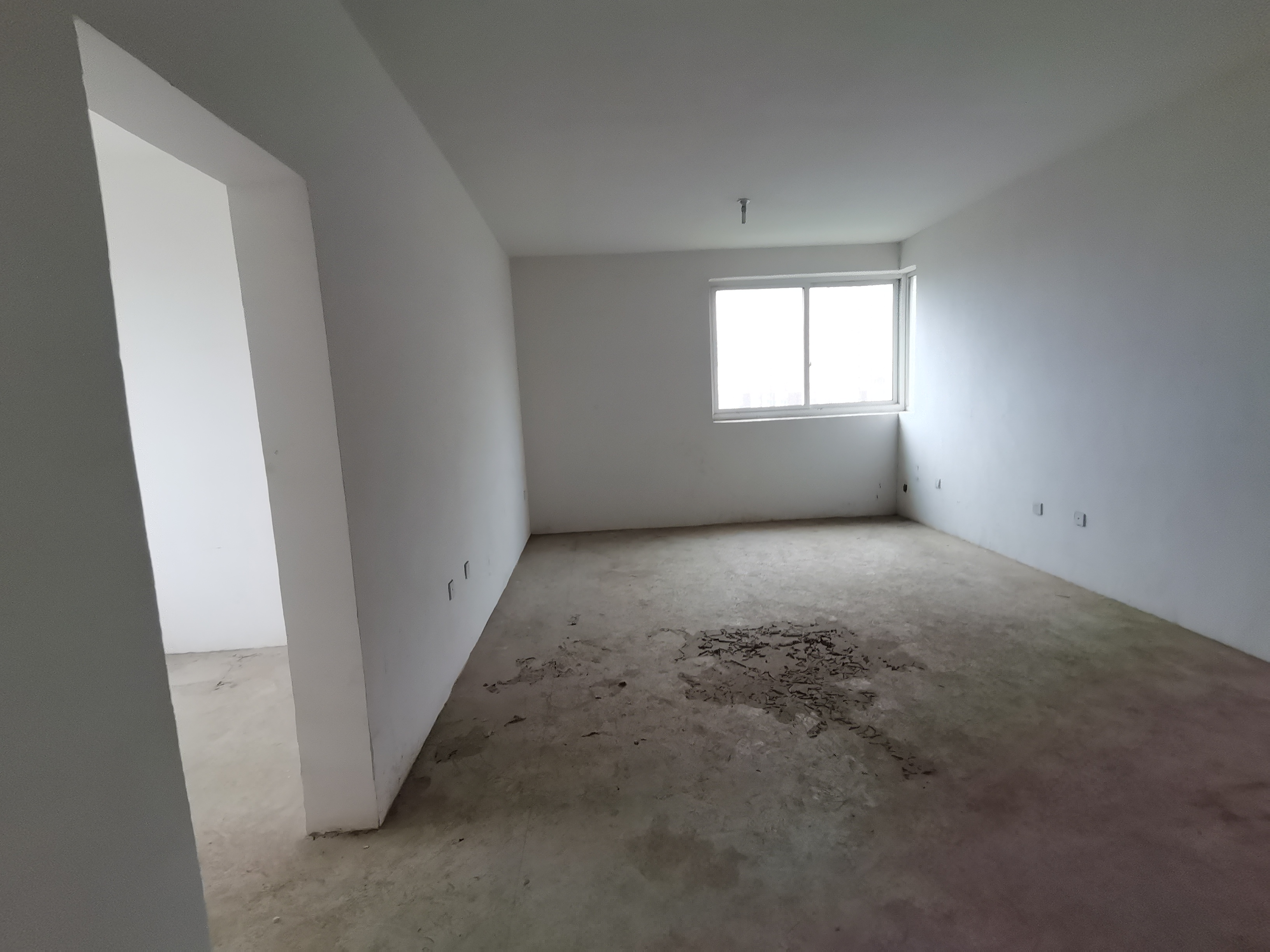 天熹苑 3室2厅1卫 108m&sup2;