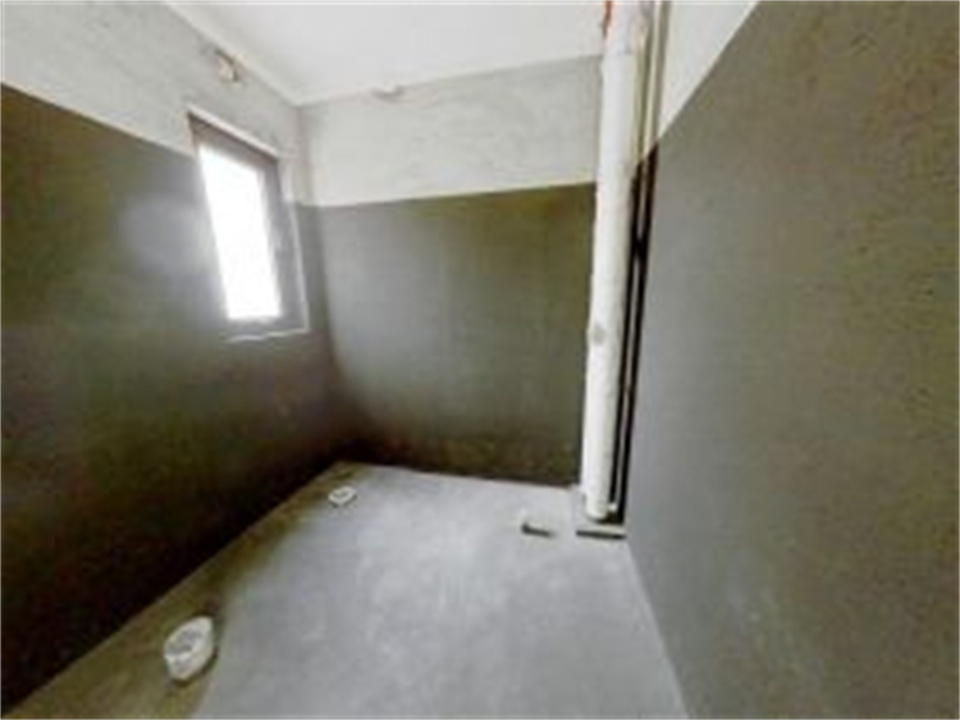 华强城 4室2厅2卫 146m&sup2;