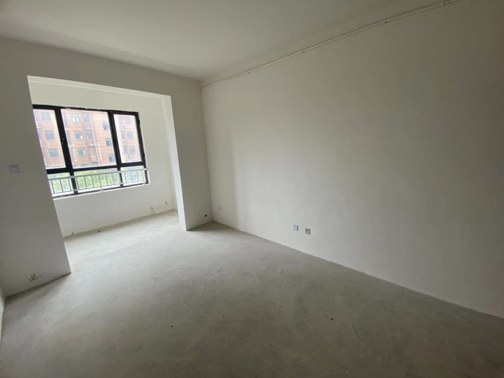 华山花苑六期 2室2厅1卫 73m&sup2;