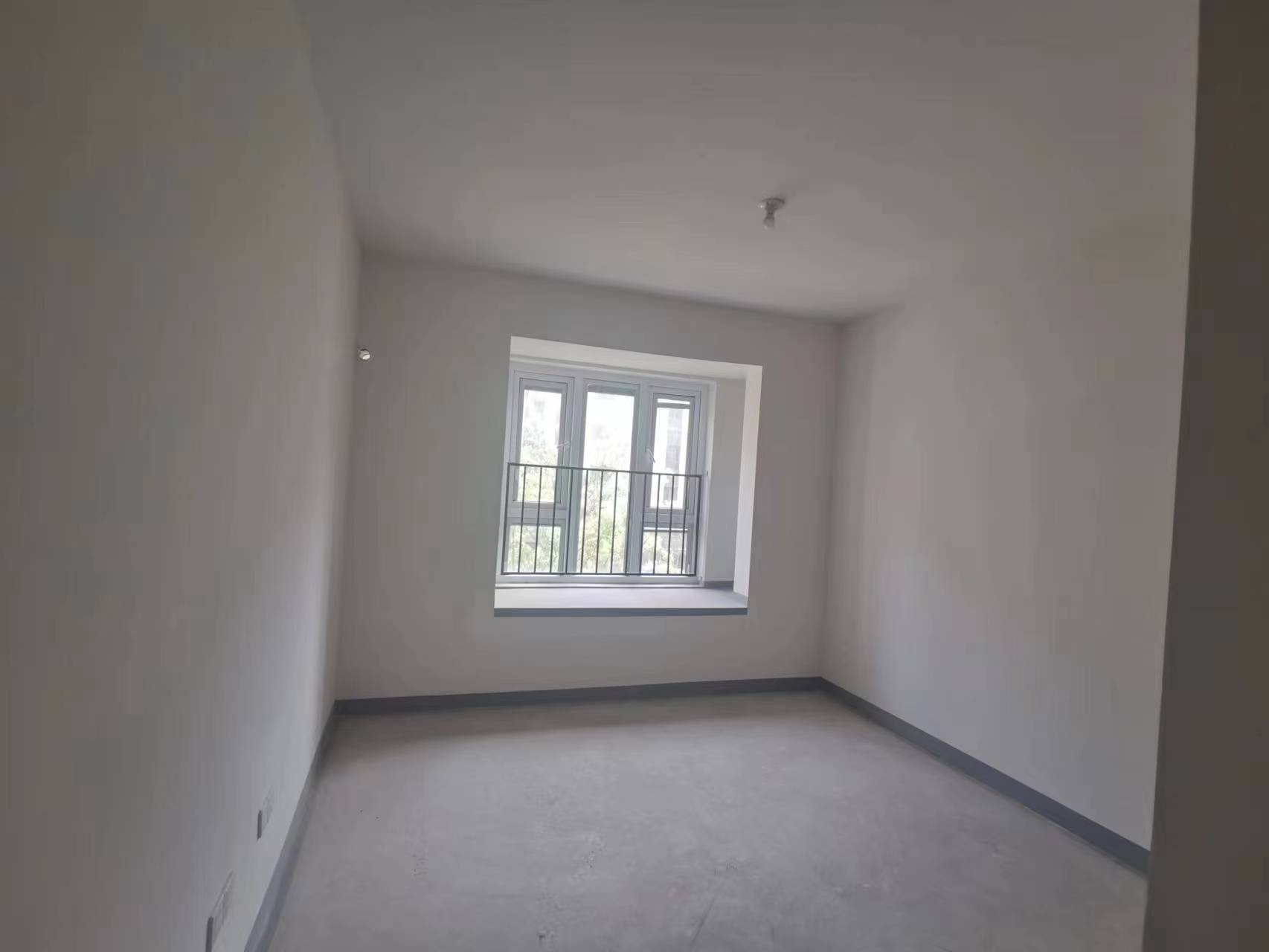 金地繁茂里 4室2厅2卫 118m&sup2;