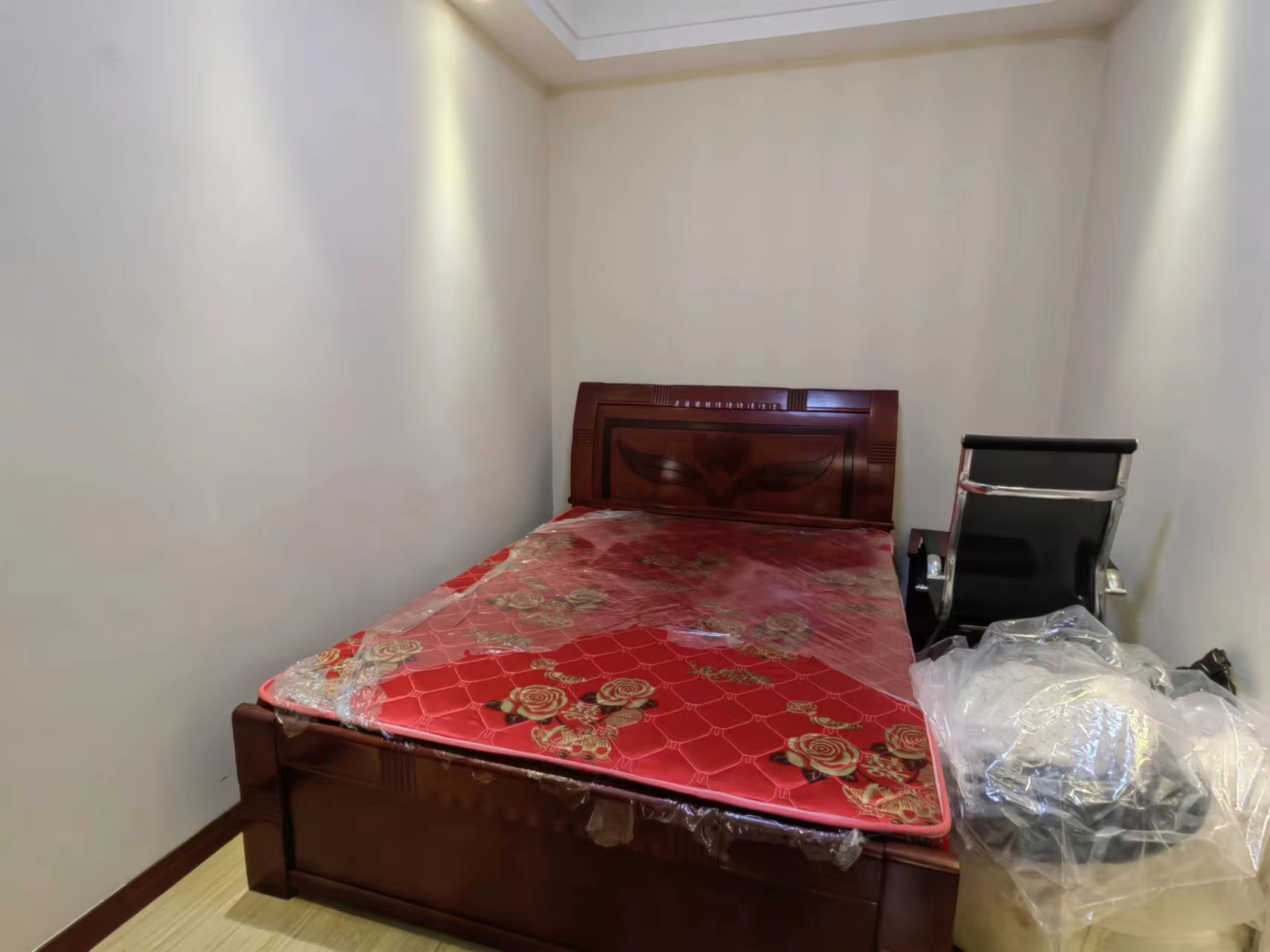 景瑞望府 2室2厅1卫 93m&sup2;