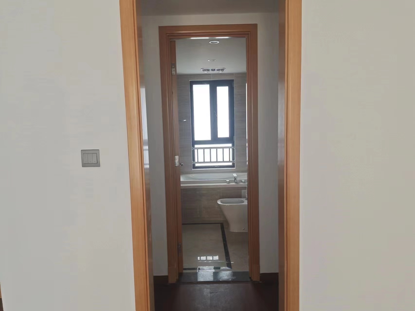 富力院士廷 3室2厅2卫 109m&sup2;