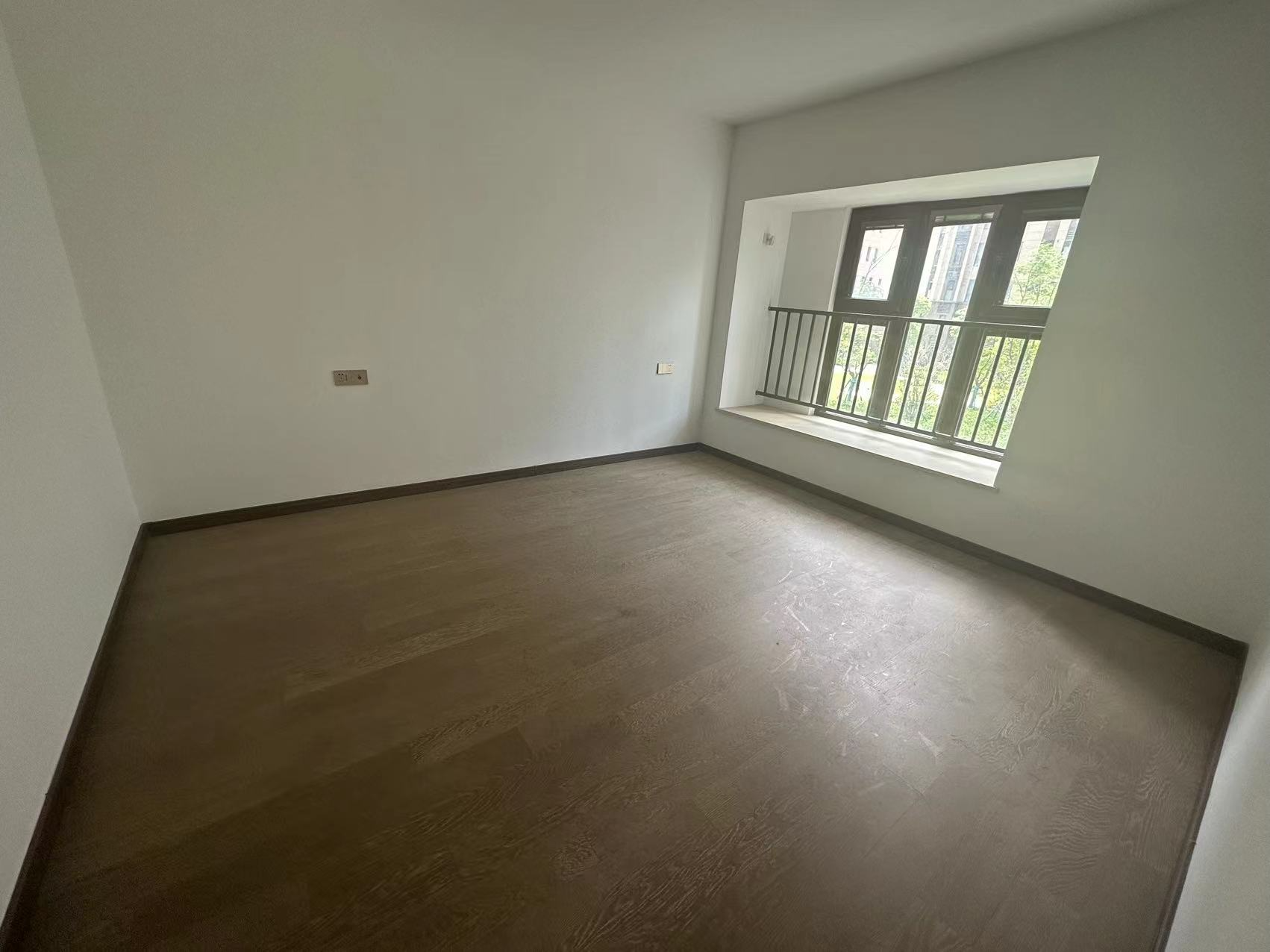 卓越万科新都会 3室2厅2卫 120m&sup2;