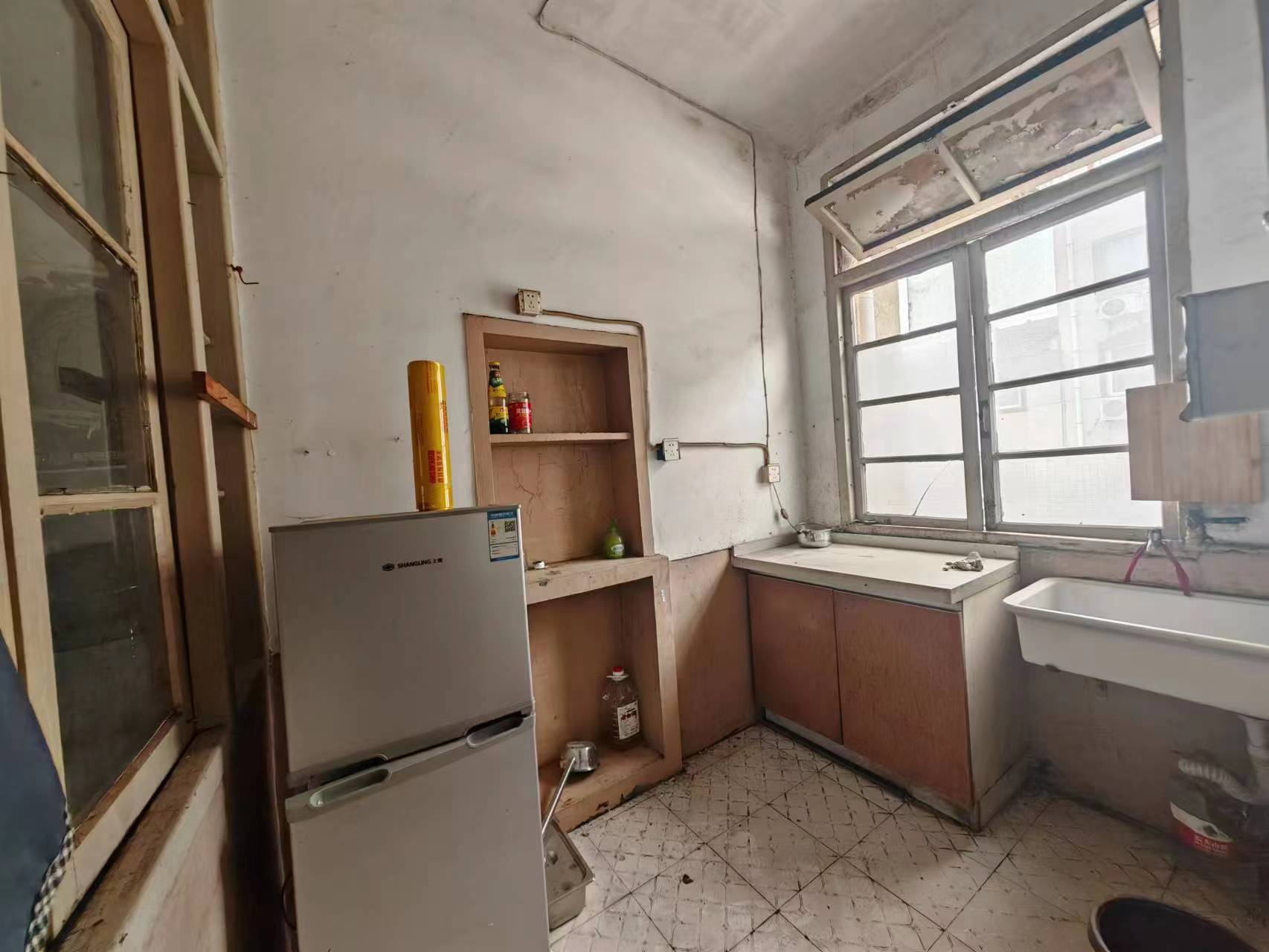 北街新村 1室1厅1卫 41m&sup2;