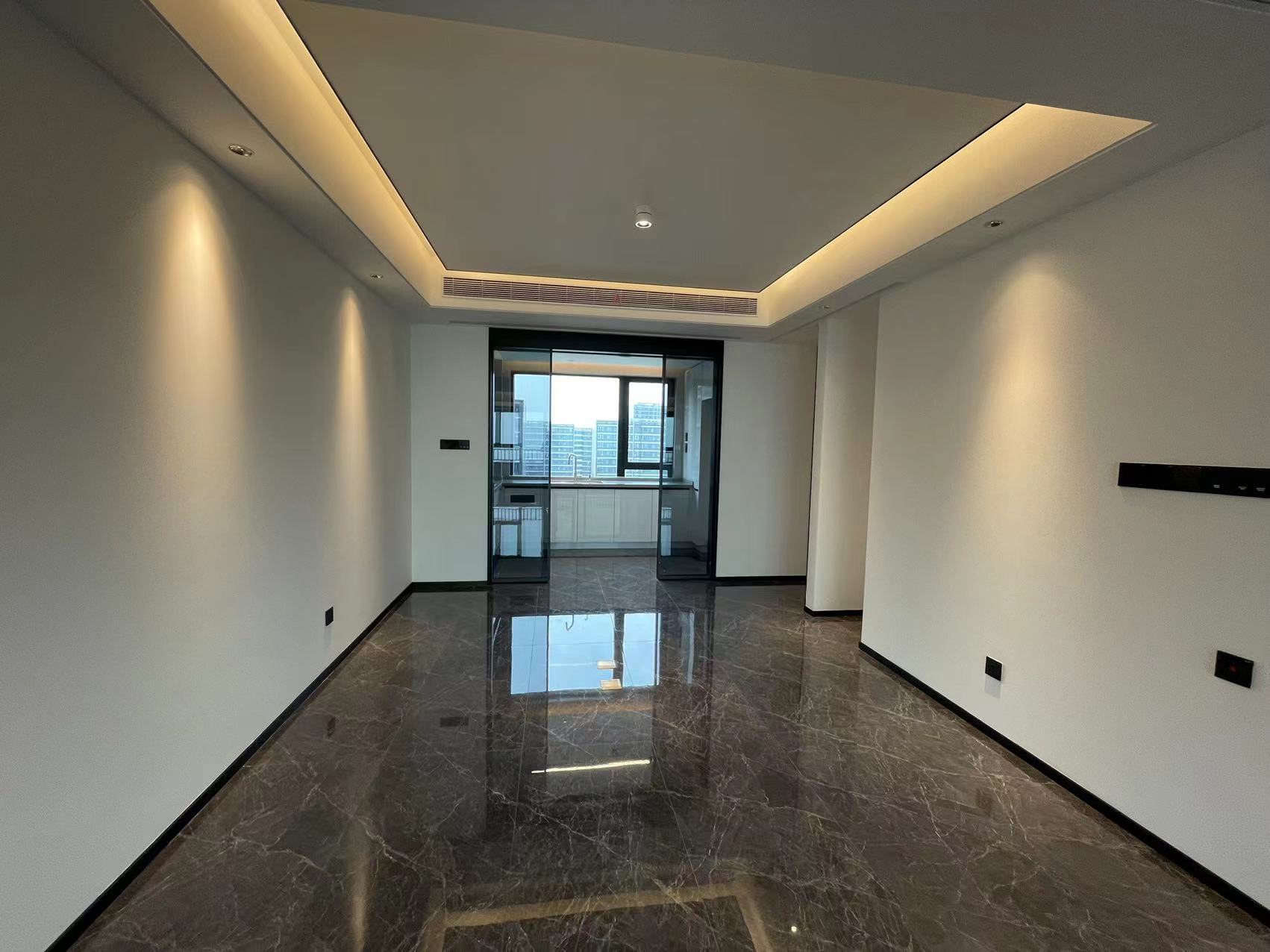 滨江玺 4室2厅2卫 189m&sup2;