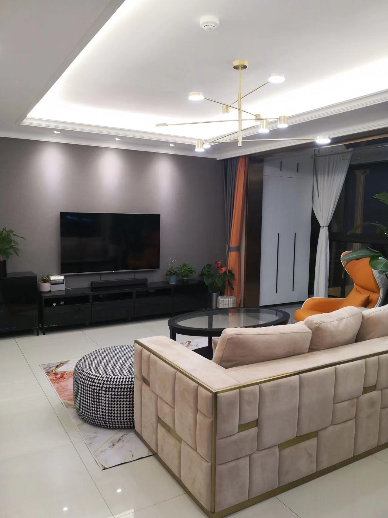 富力院士廷 3室2厅2卫 128m&sup2;