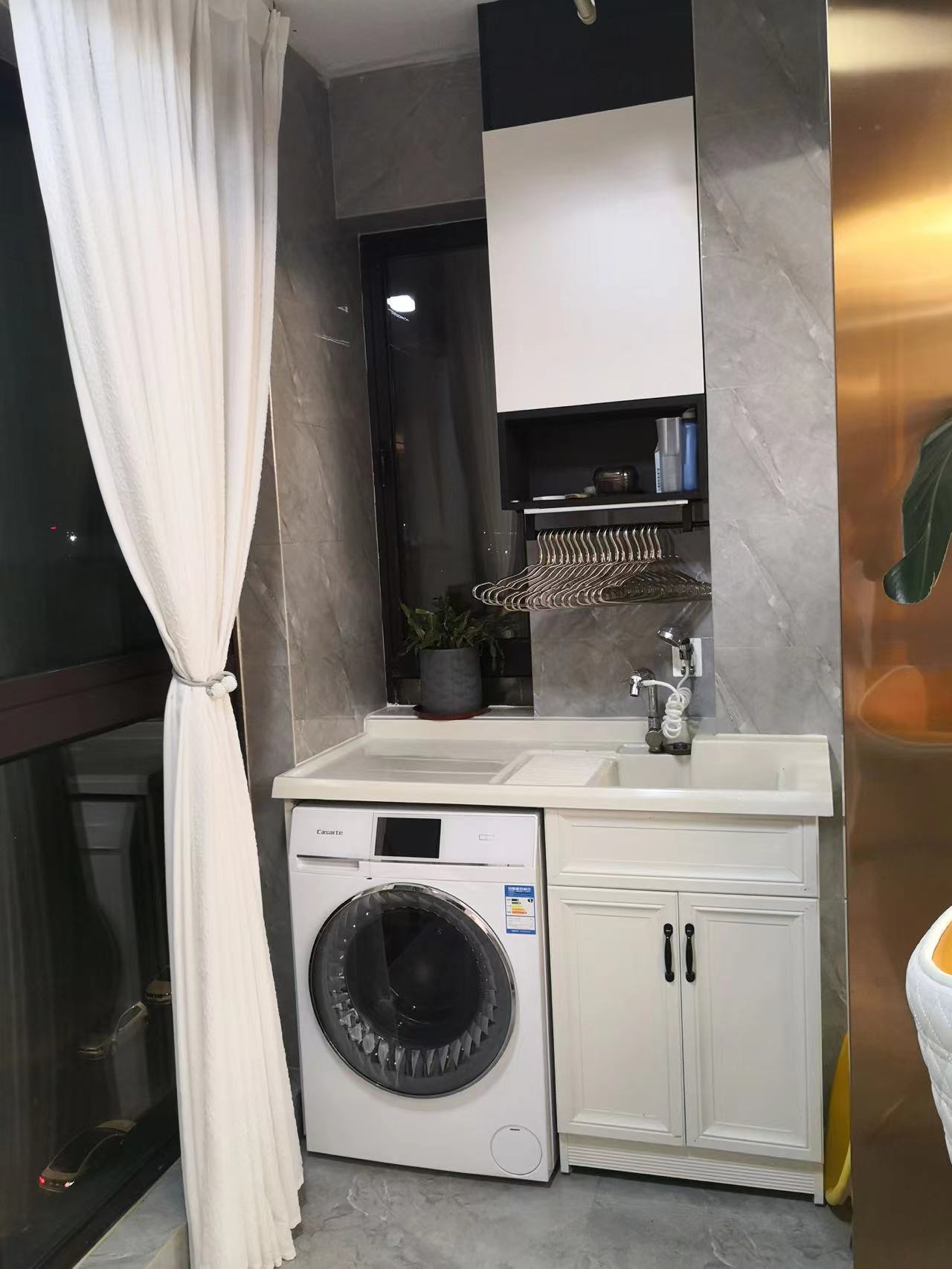 富力院士廷 3室2厅2卫 128m&sup2;
